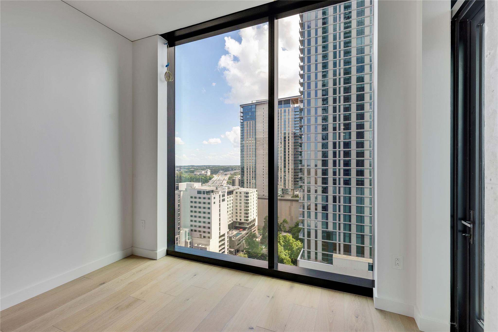 610 Davis St # 2103, Austin, TX 78701