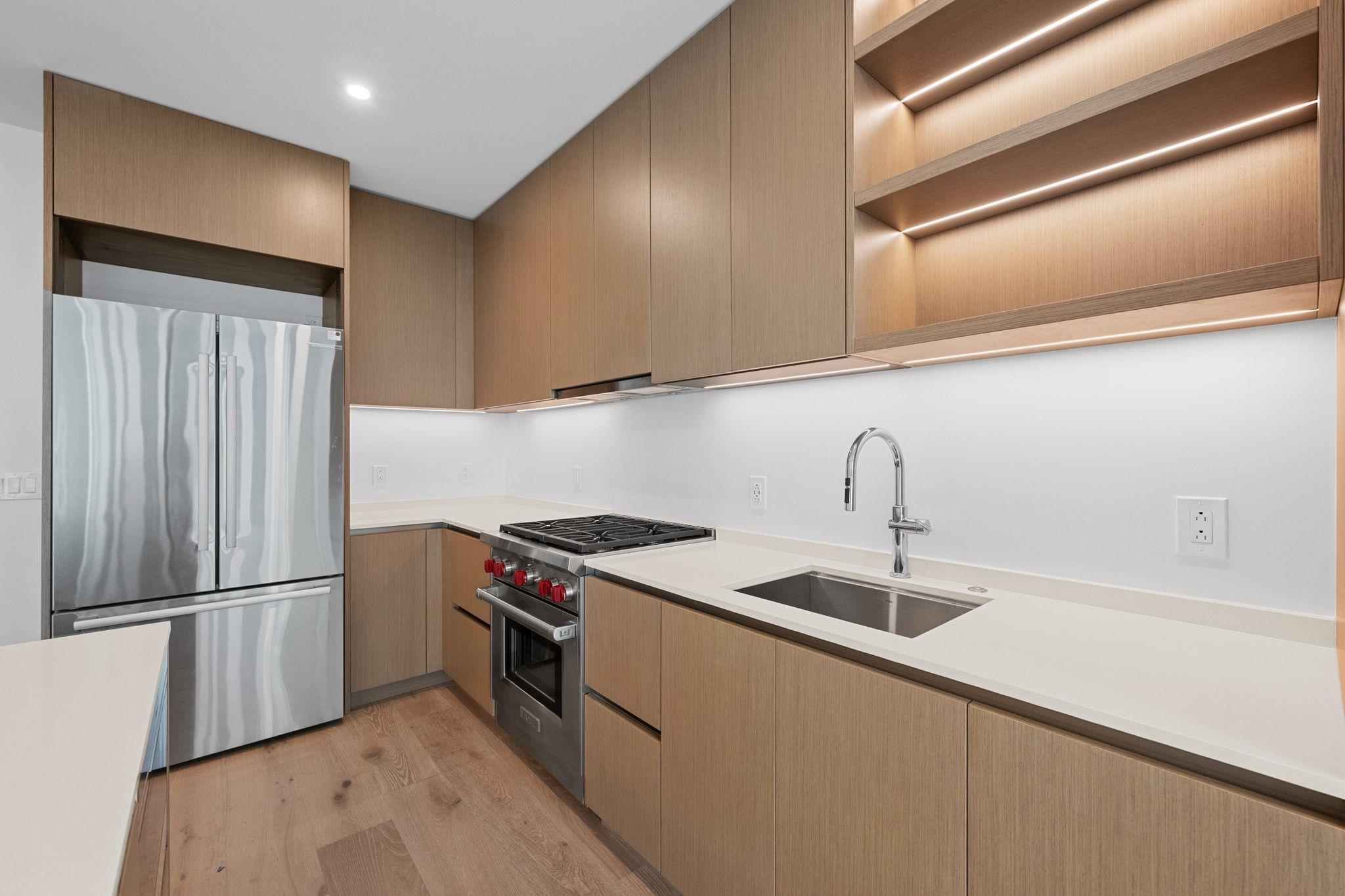 610 Davis St # 2103, Austin, TX 78701