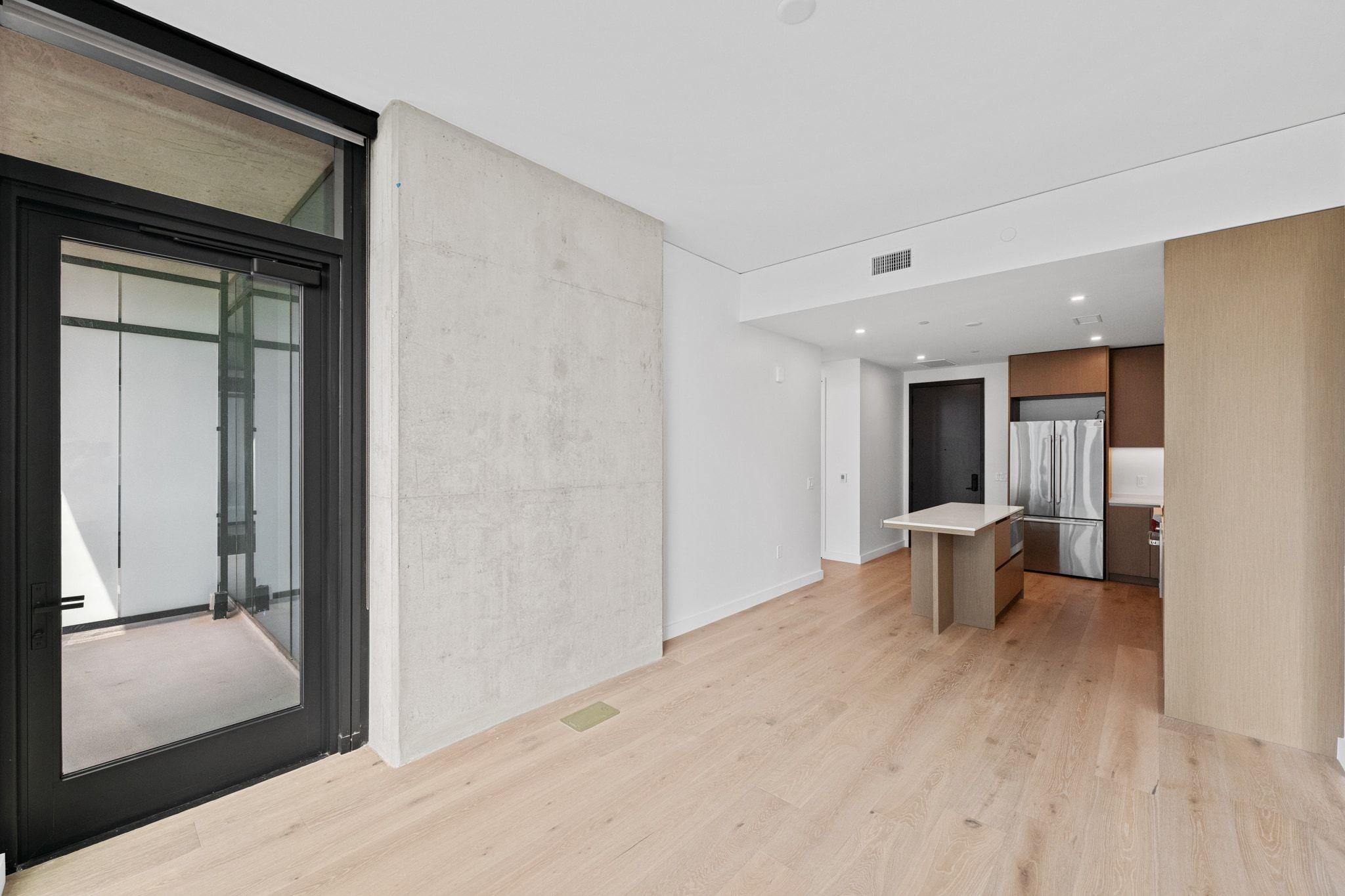 610 Davis St # 2103, Austin, TX 78701