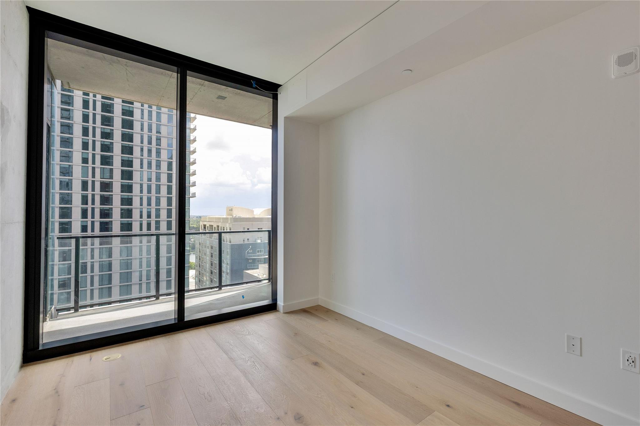 610 Davis St # 2103, Austin, TX 78701
