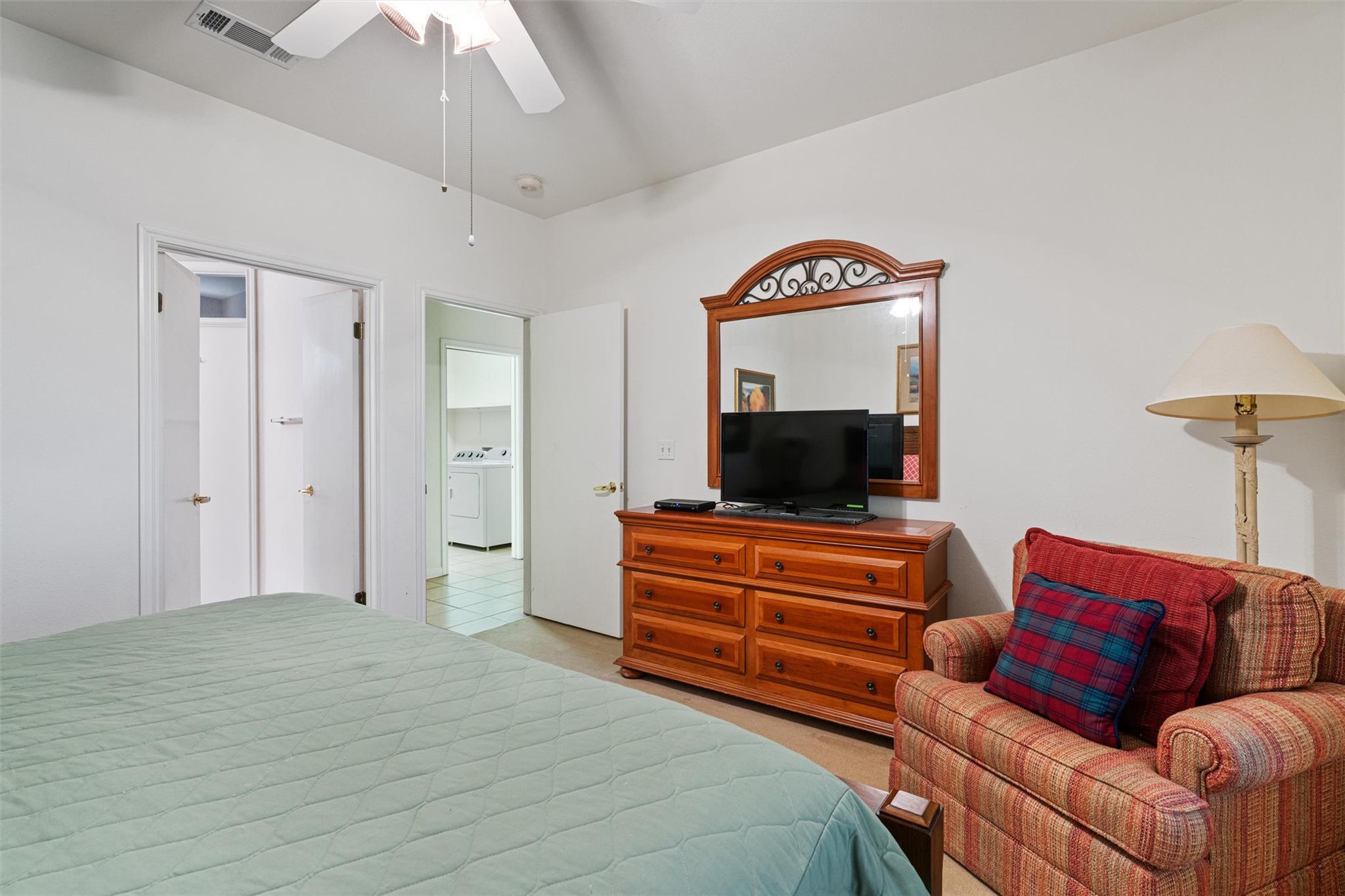 121 Larkspur Ln, Georgetown, TX 78633