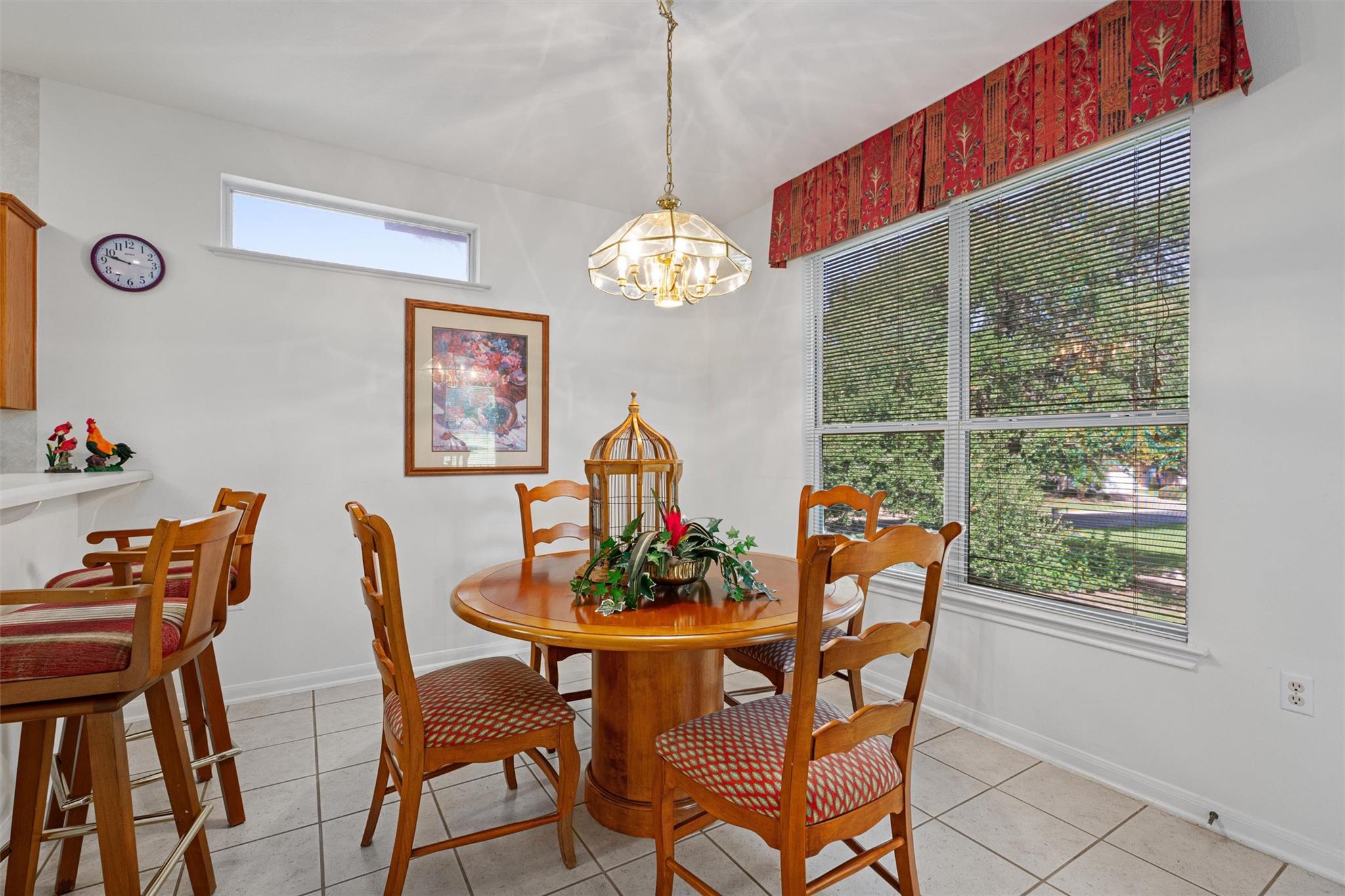 121 Larkspur Ln, Georgetown, TX 78633