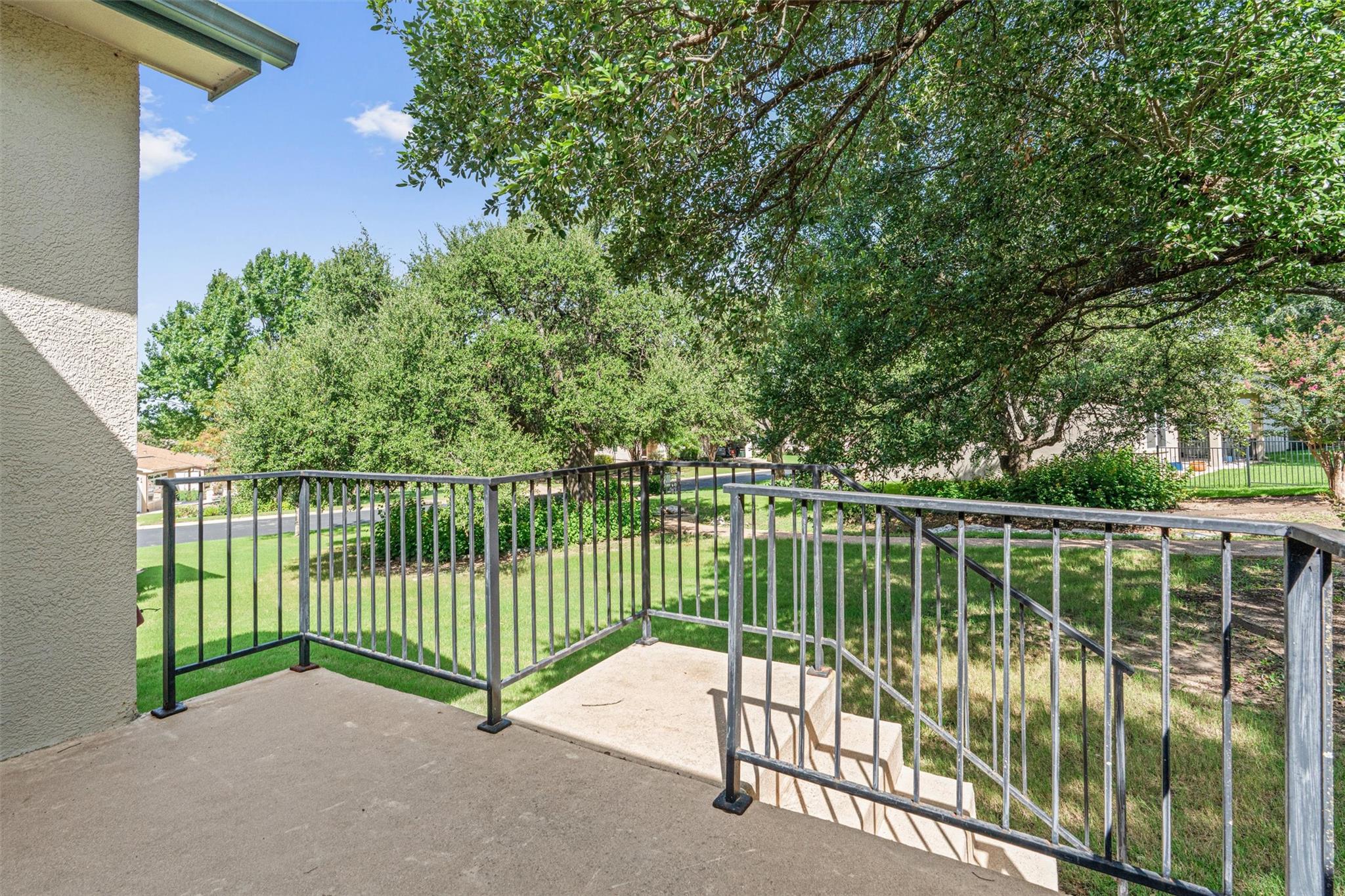 121 Larkspur Ln, Georgetown, TX 78633