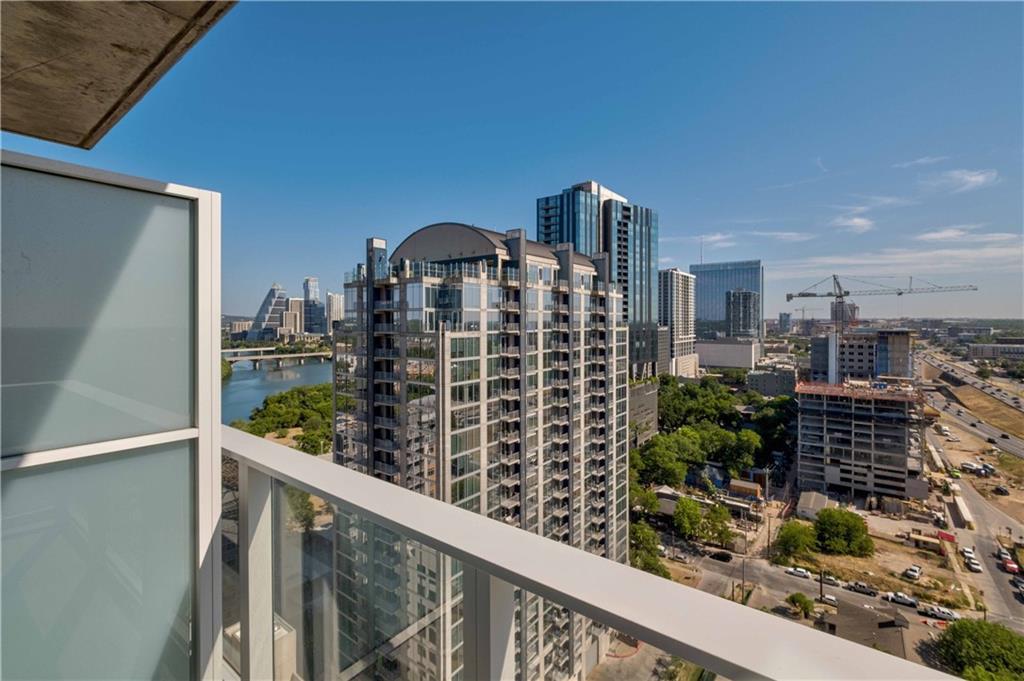 48 East Ave # 2203, Austin, TX 78701