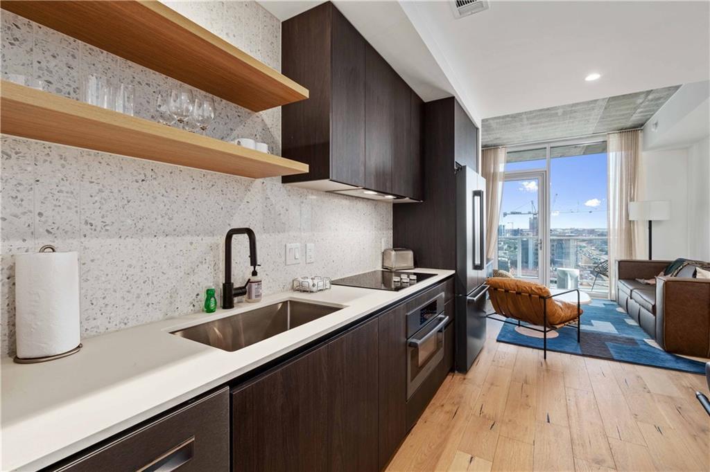 48 East Ave # 2203, Austin, TX 78701