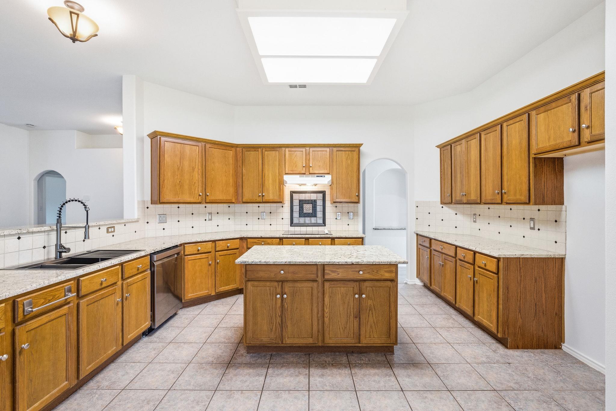 26906 Spiral Cyn, San Antonio, TX 78261