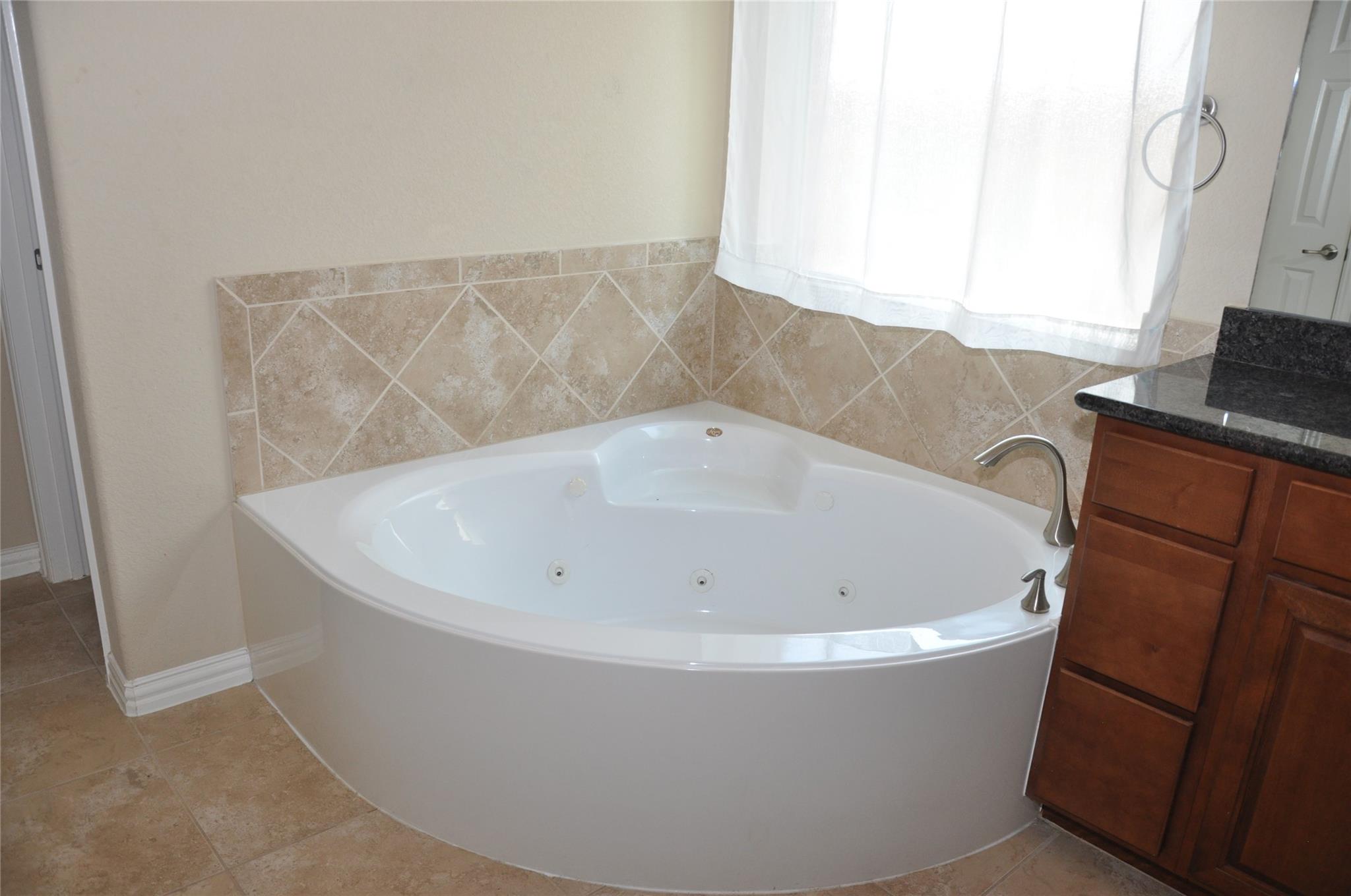 510 Walsh Hill Trl, Cedar Park, TX 78613