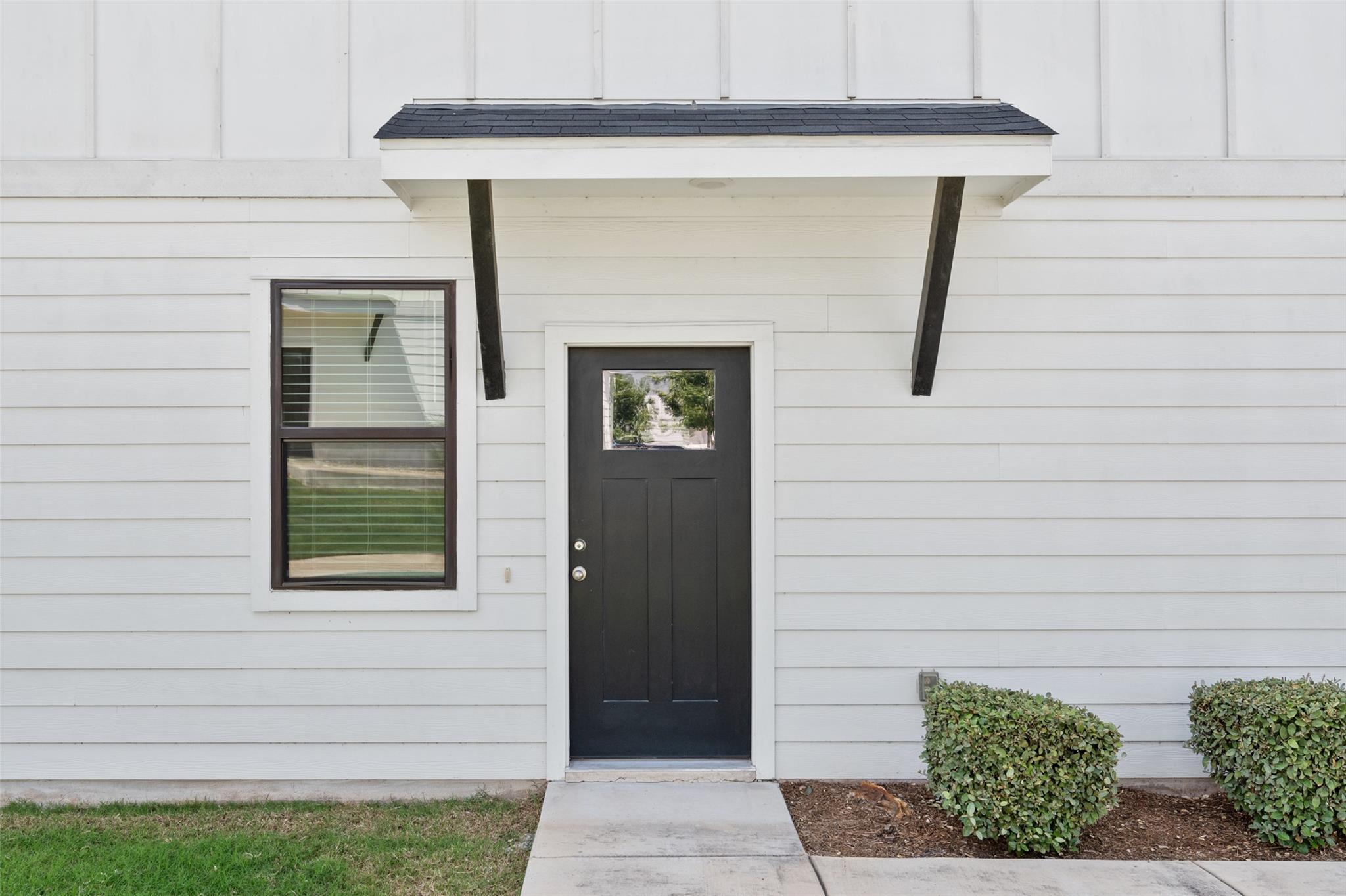 110 Threshing Rd # A, Buda, TX 78610