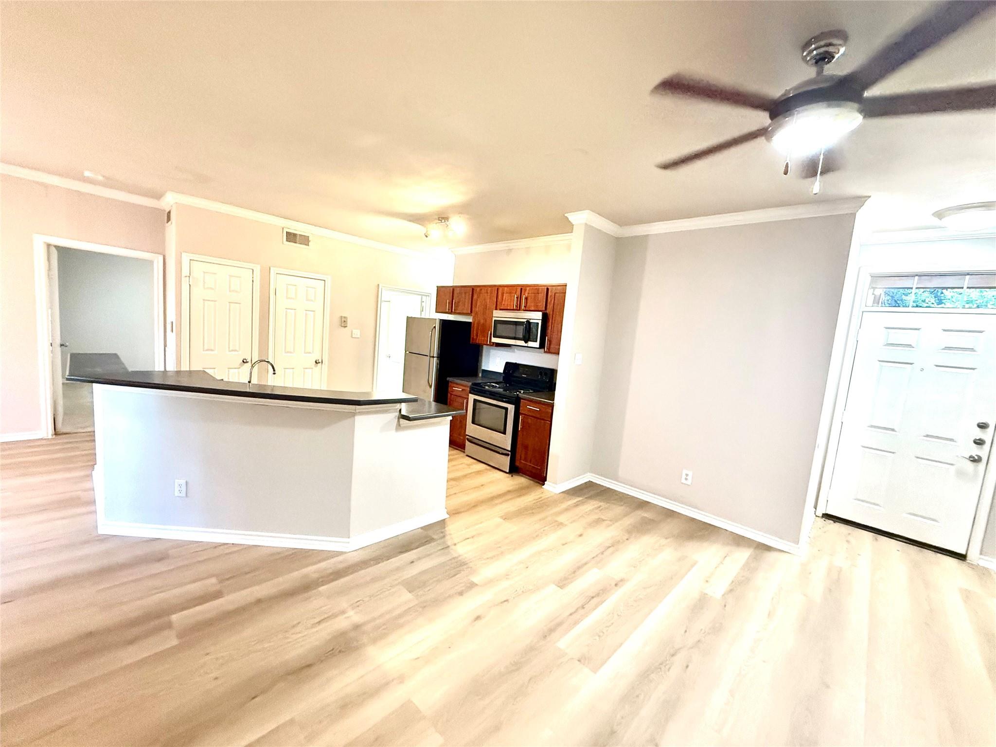 6804 N Capital Of Texas Highway # 812, Austin, TX 78731