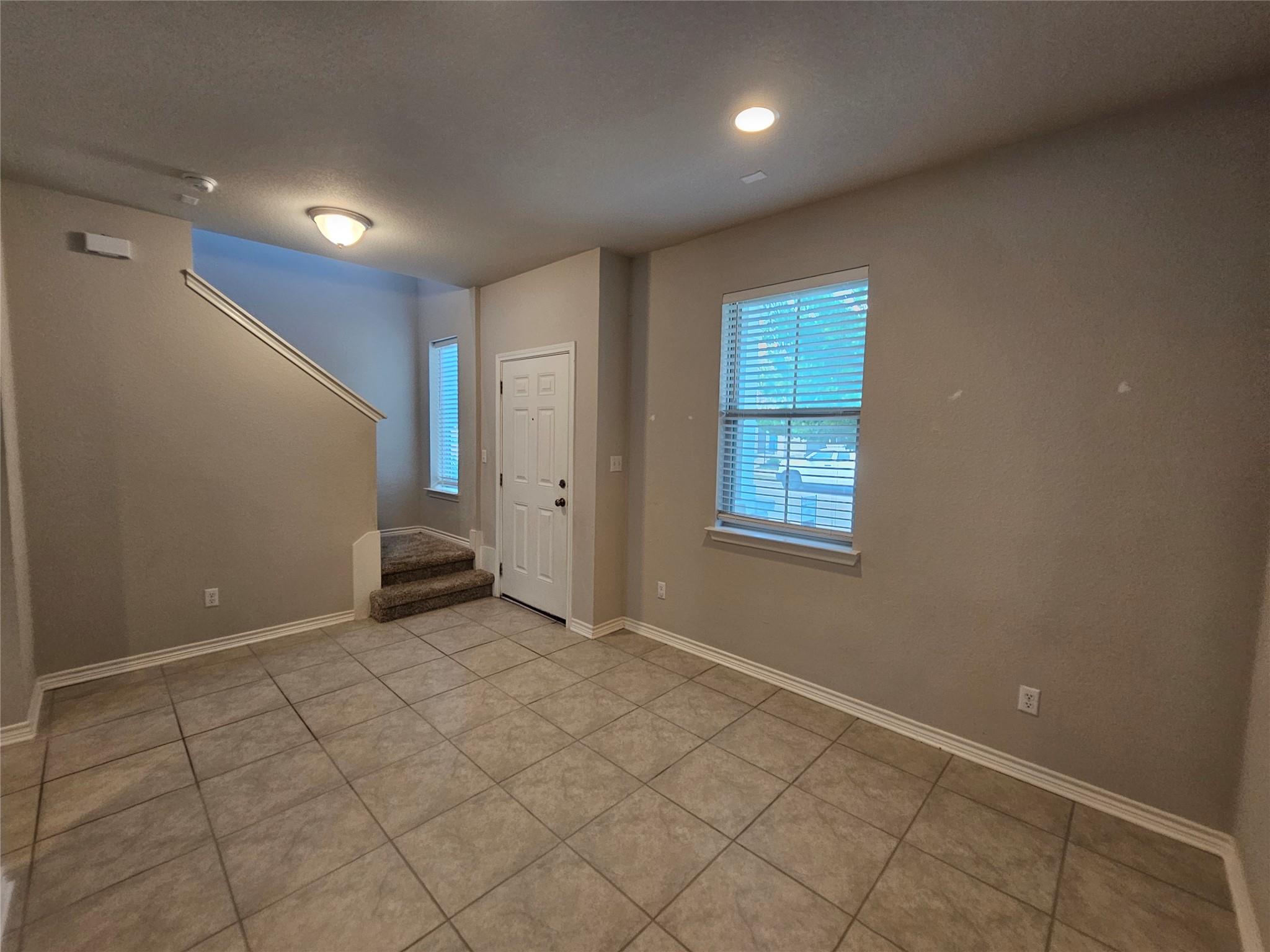1721 Artesian Springs Xing, Leander, TX 78641