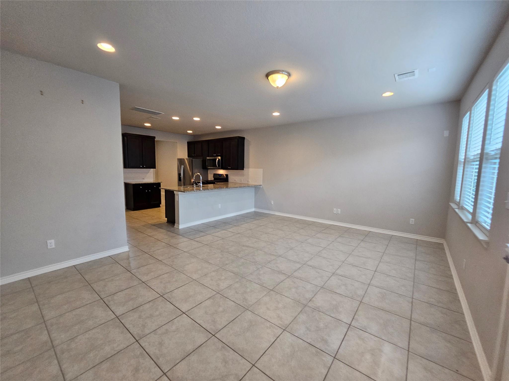 1721 Artesian Springs Xing, Leander, TX 78641