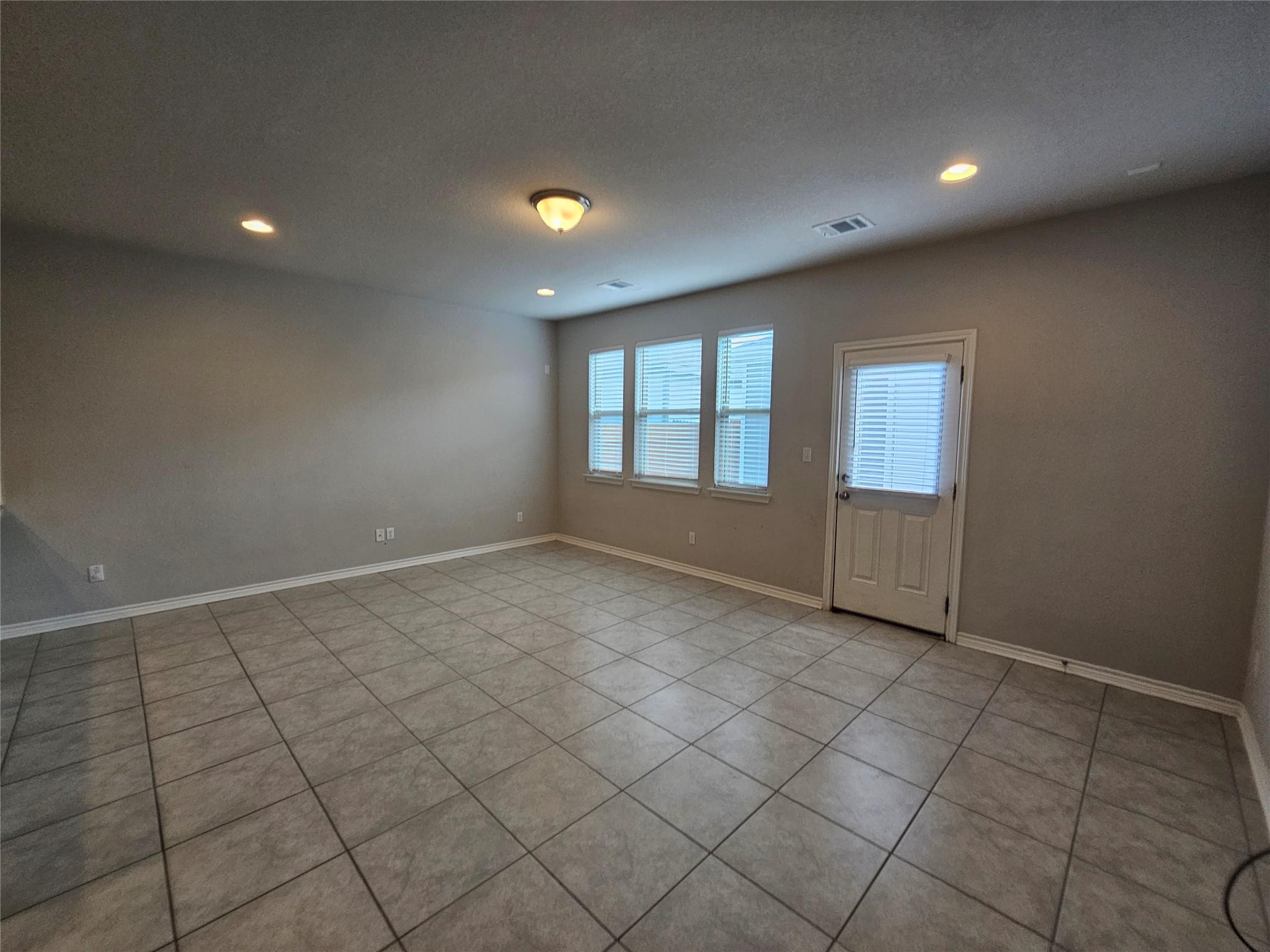 1721 Artesian Springs Xing, Leander, TX 78641