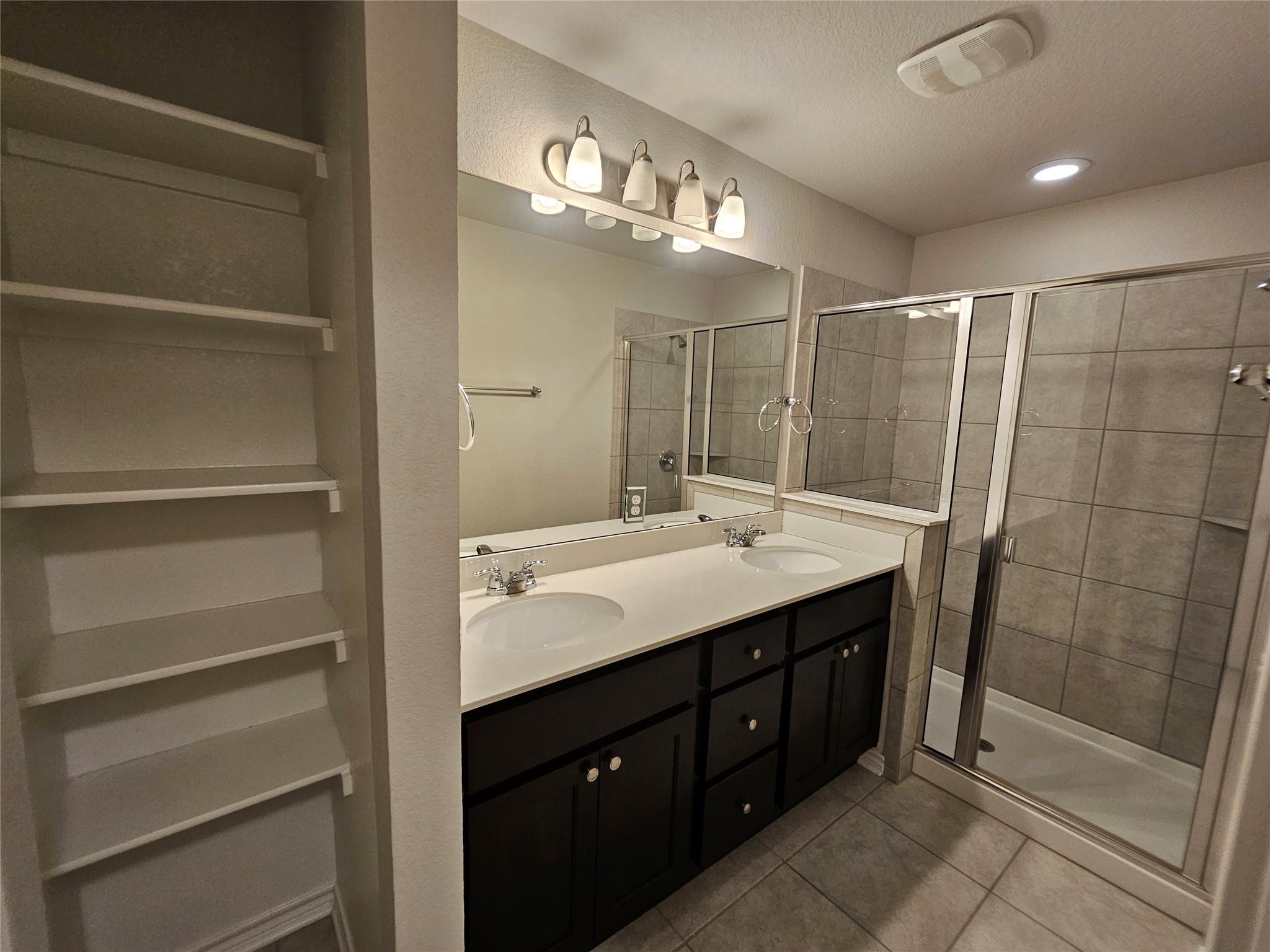 1721 Artesian Springs Xing, Leander, TX 78641