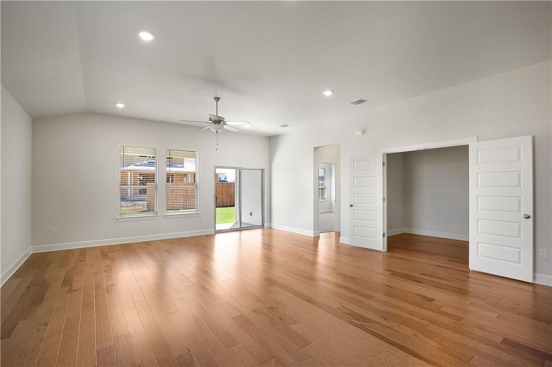 8417 Yokohama Ter, Austin, TX 78744