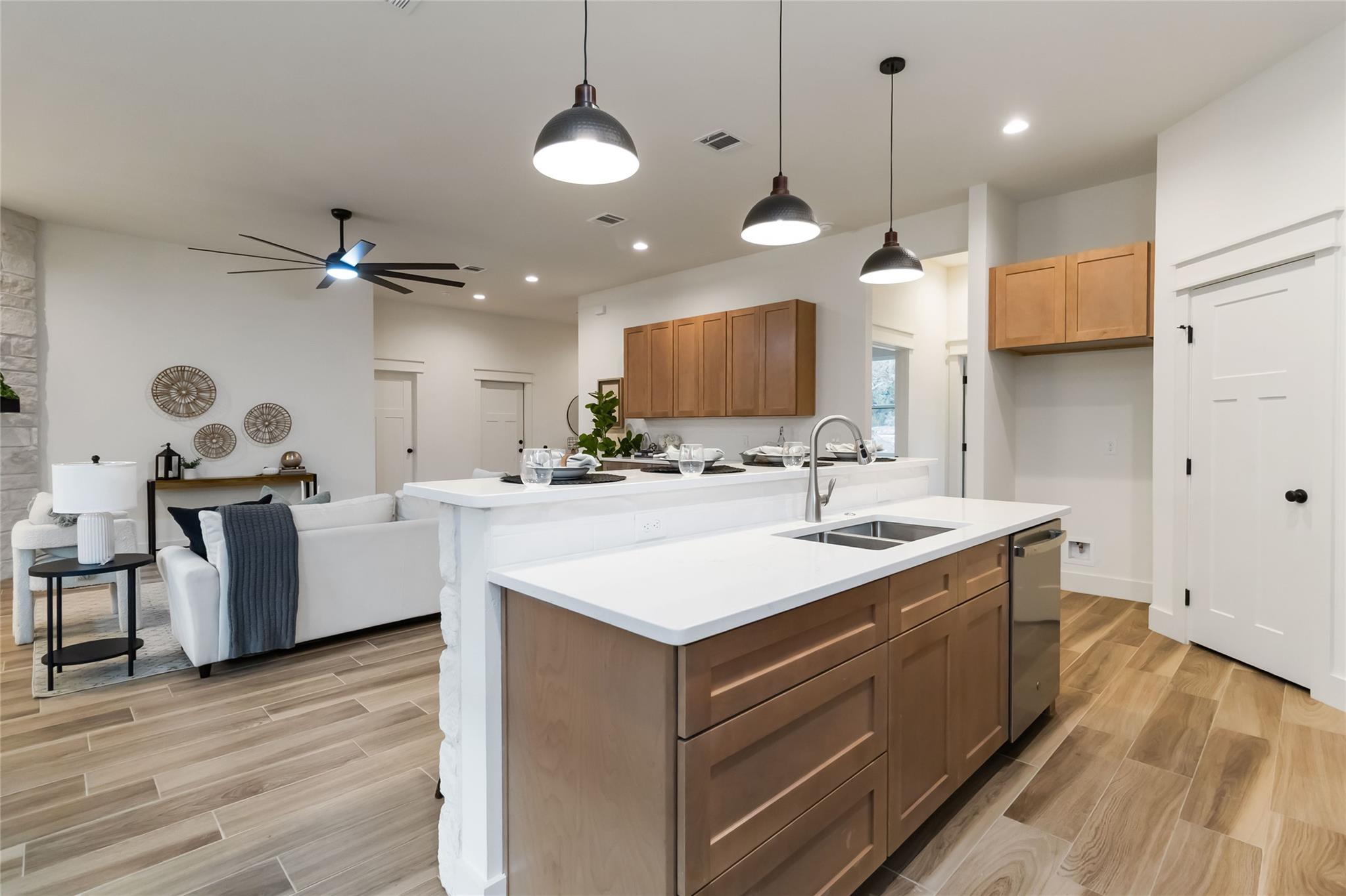 14 Summertime Cir, Wimberley, TX 78676