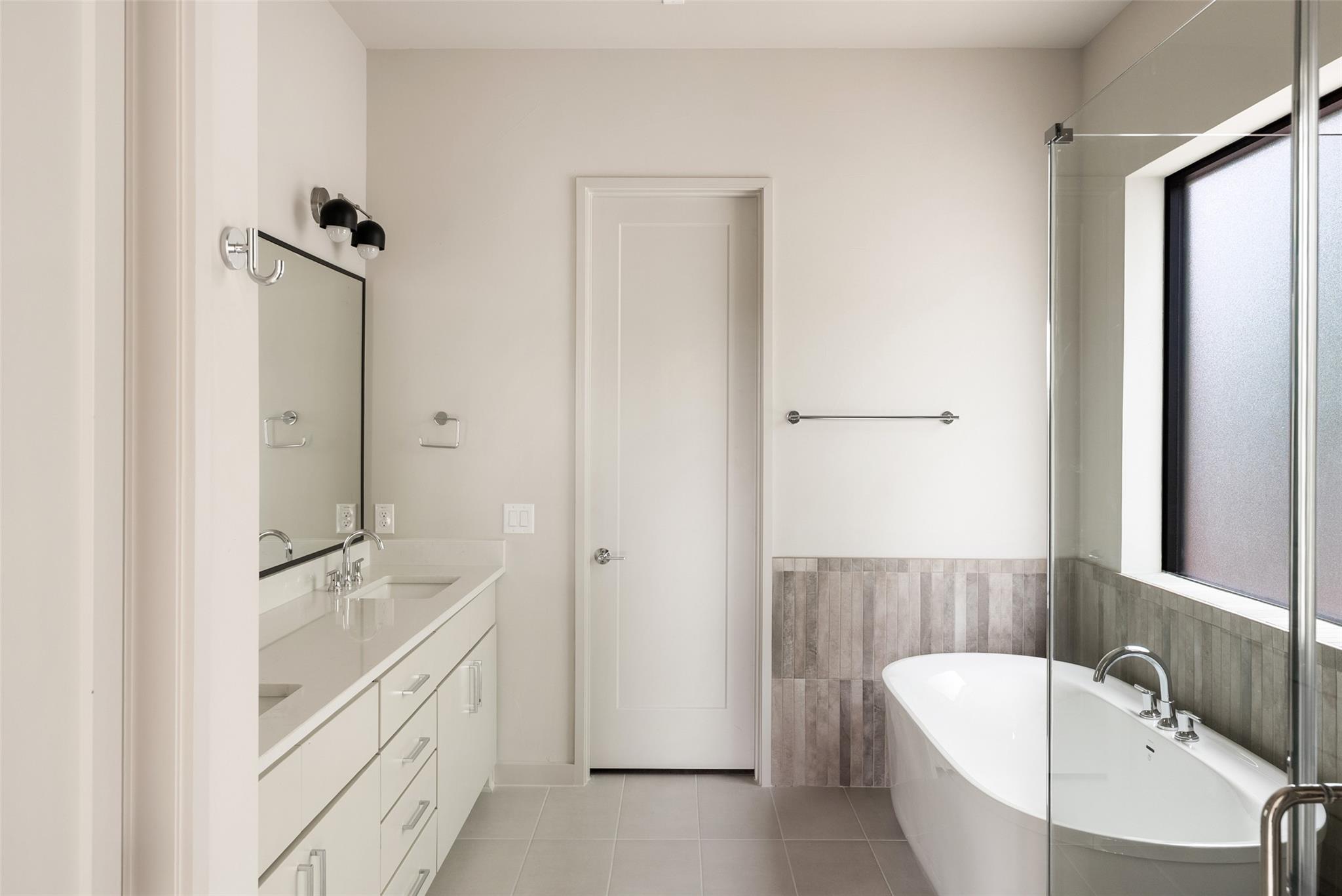 9803 Ribelin Ranch Ct Ct # 15, Austin, TX 78750