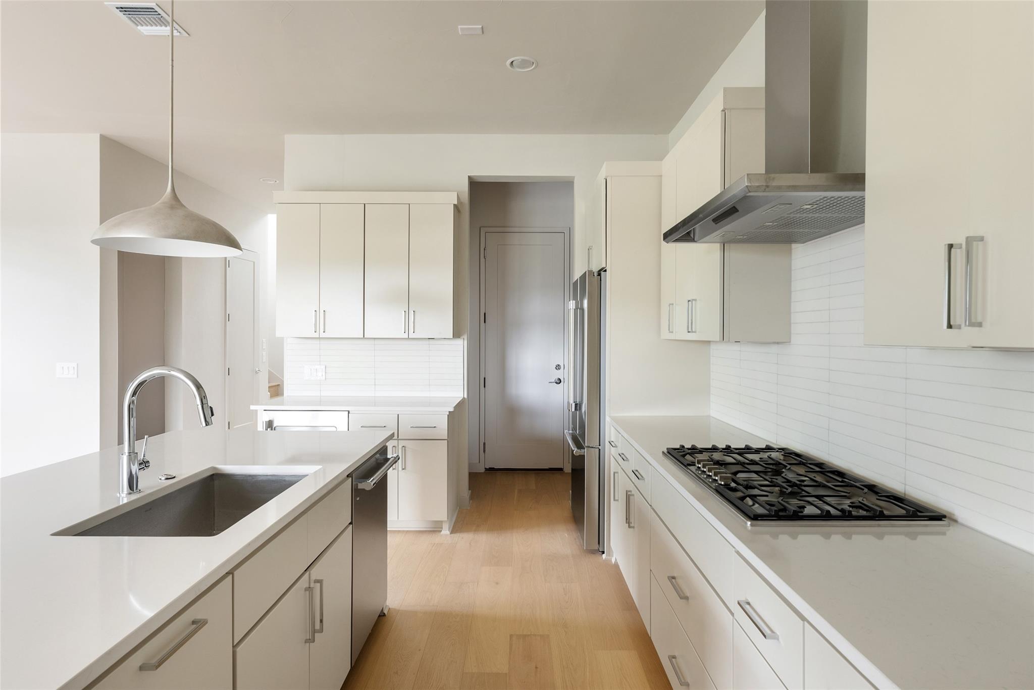 9803 Ribelin Ranch Ct Ct # 15, Austin, TX 78750