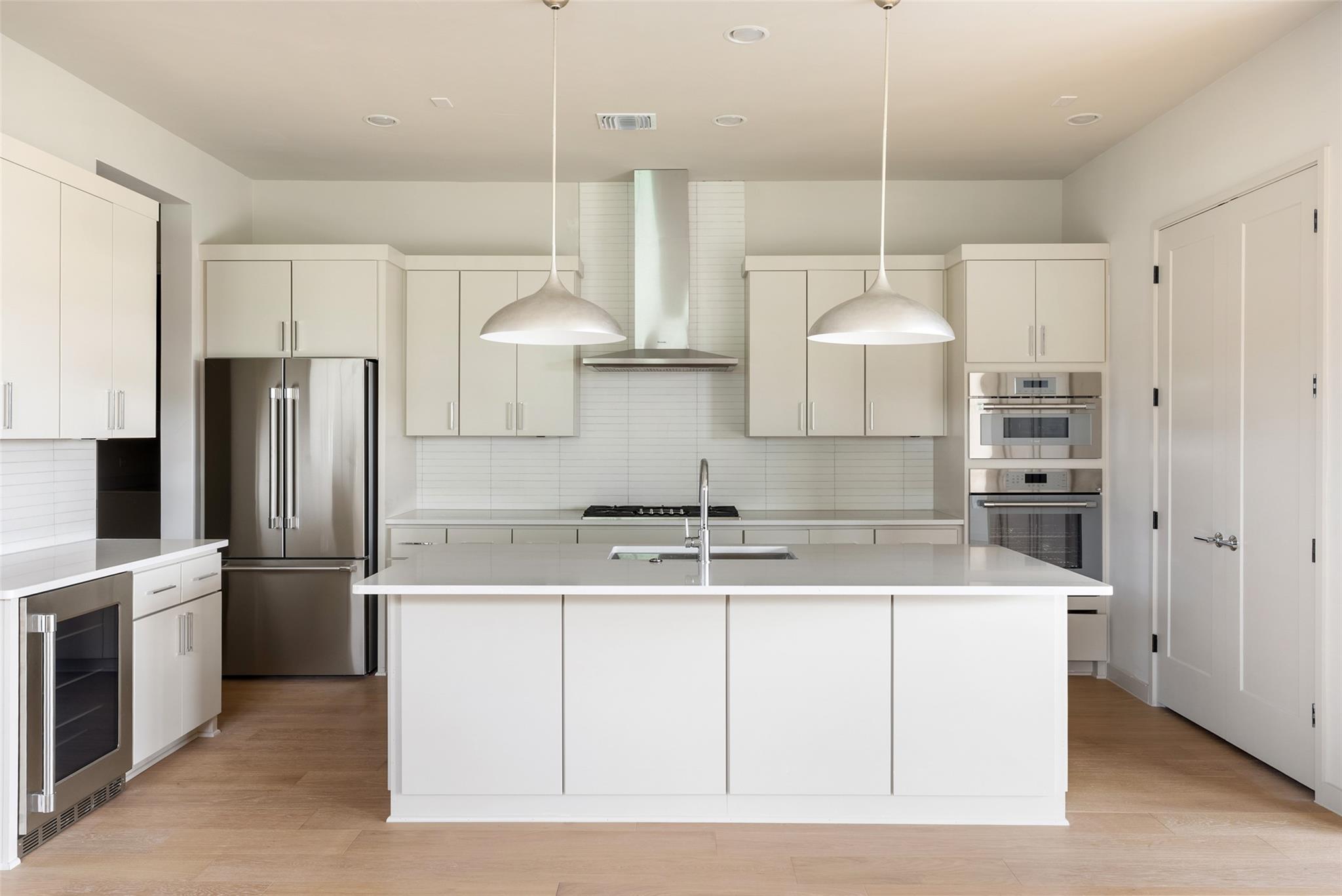 9803 Ribelin Ranch Ct Ct # 15, Austin, TX 78750