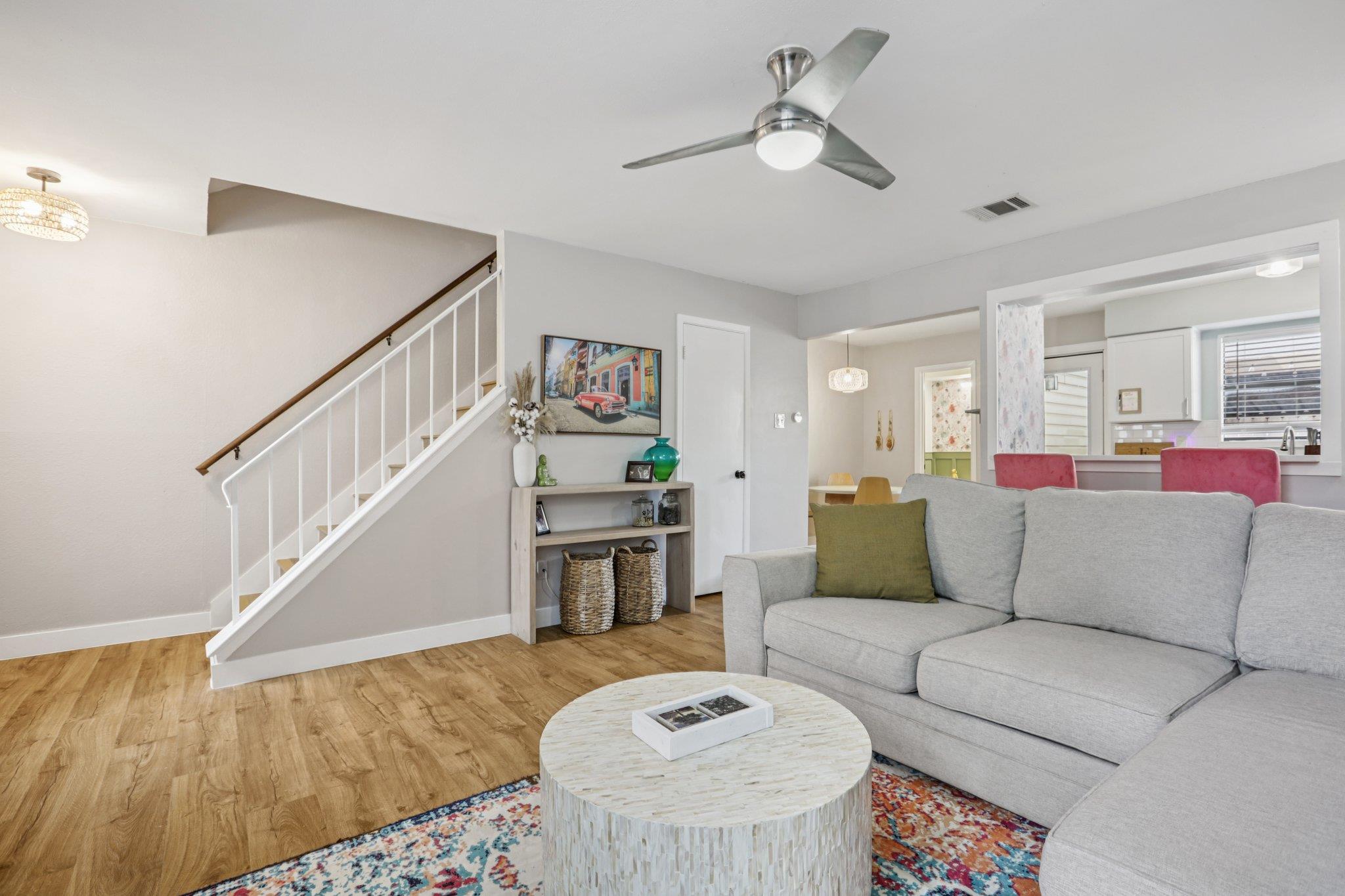 8400 Jamestown Dr # 536, Austin, TX 78758