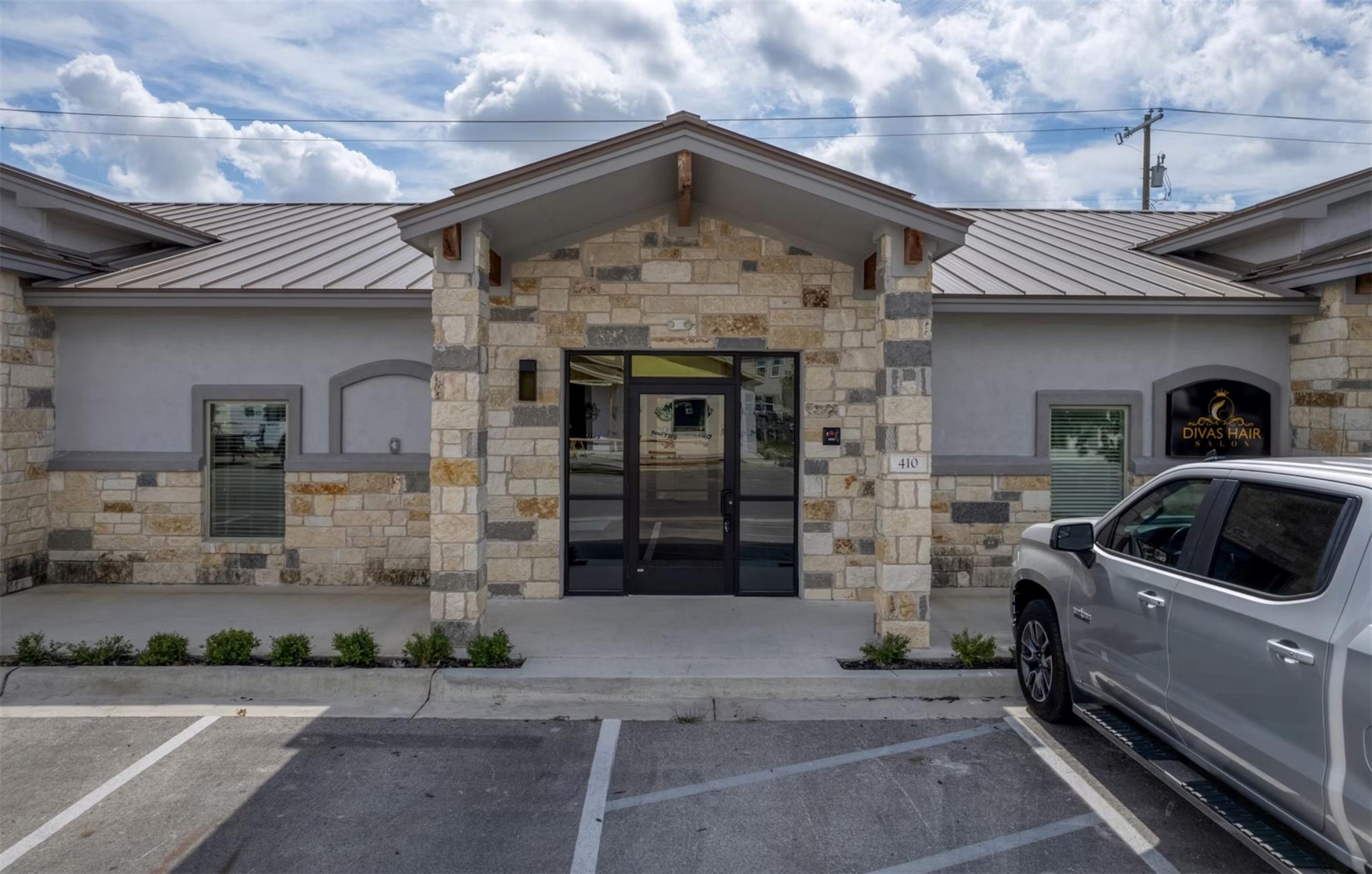 2200 N AW Grimes Blvd # 410, Round Rock, TX 78665