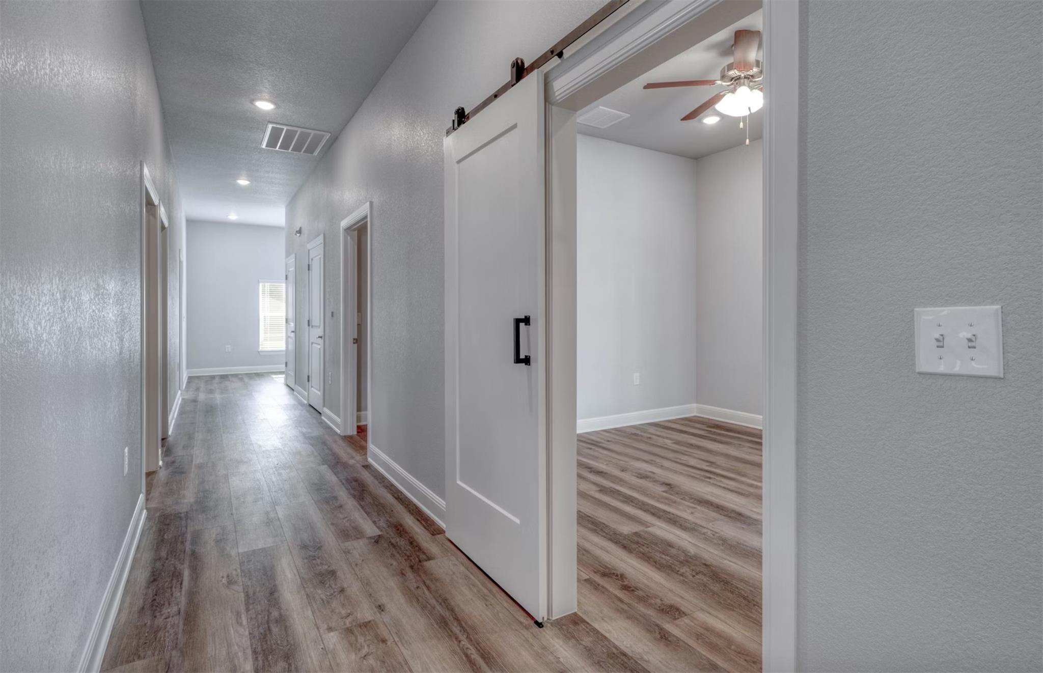 2200 N AW Grimes Blvd # 410, Round Rock, TX 78665