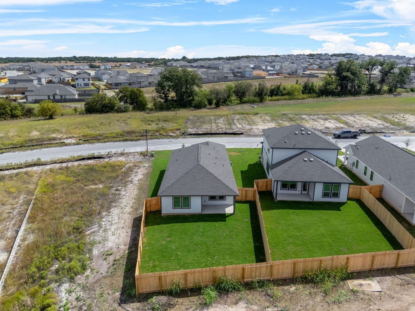 149 Hatari Trl, Jarrell, TX 76537