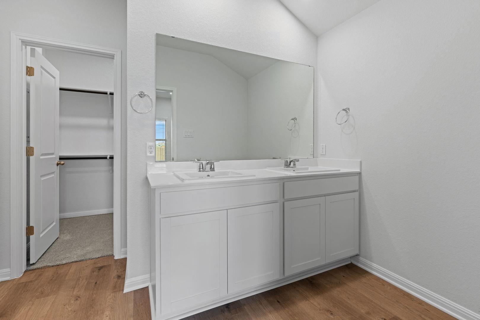 149 Hatari Trl, Jarrell, TX 76537