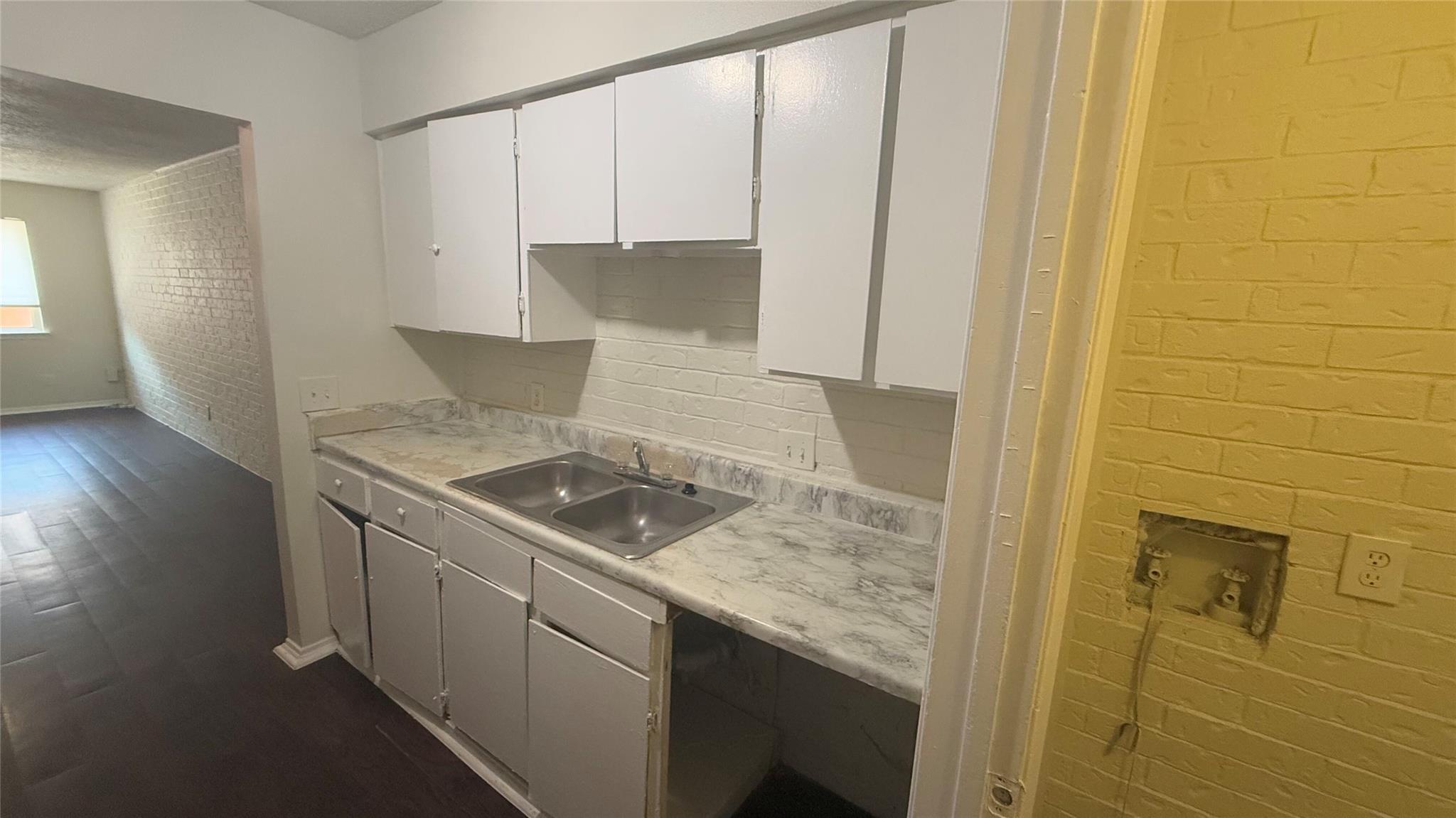 8210 Sam Rayburn Dr # 103, Austin, TX 78753