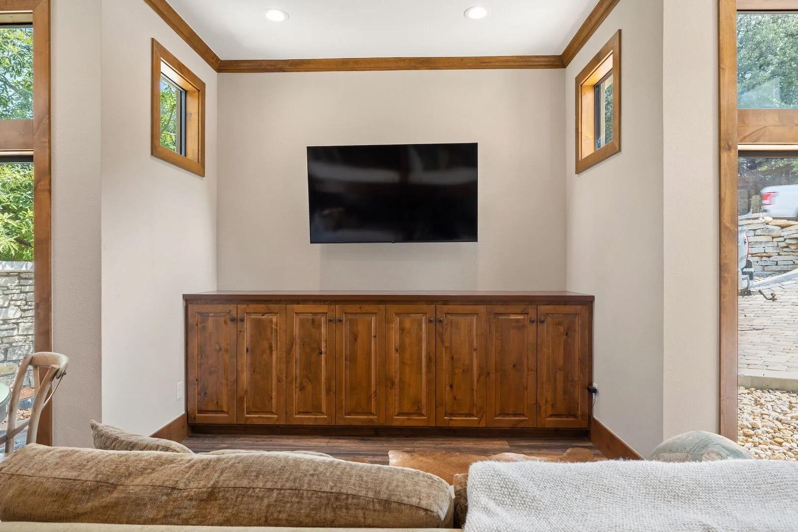 925 Challenger, Lakeway, TX 78734