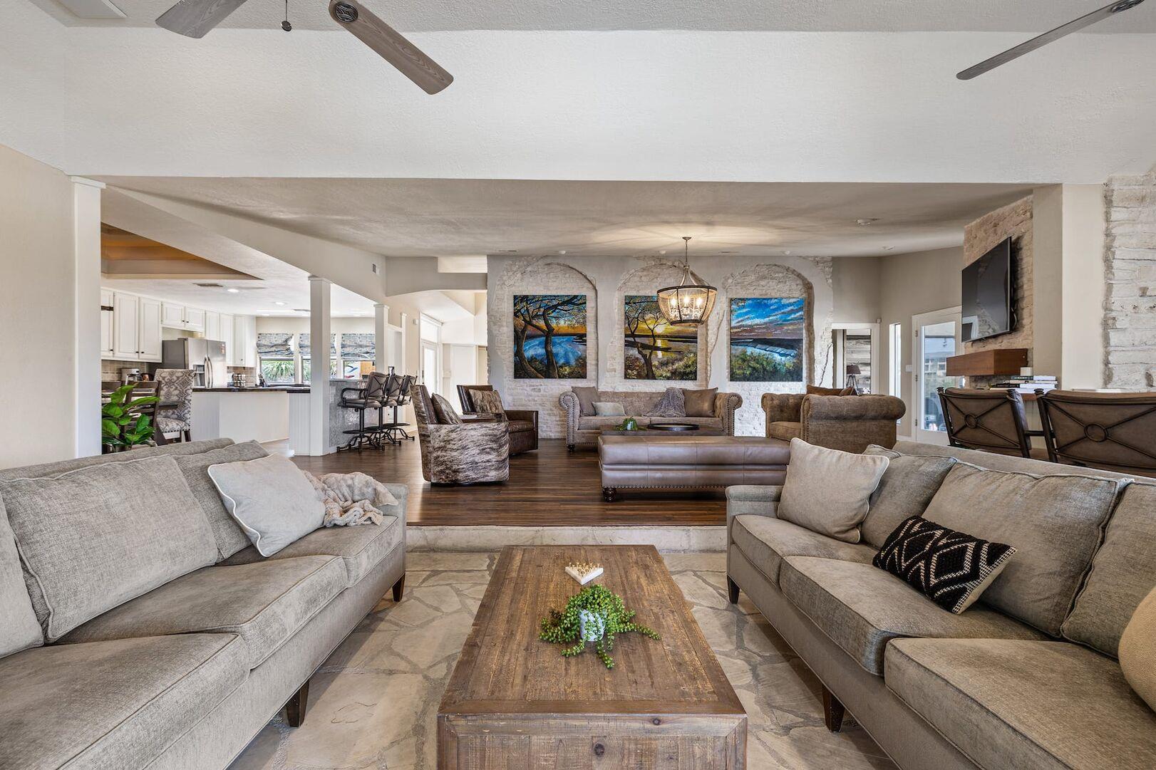 925 Challenger, Lakeway, TX 78734