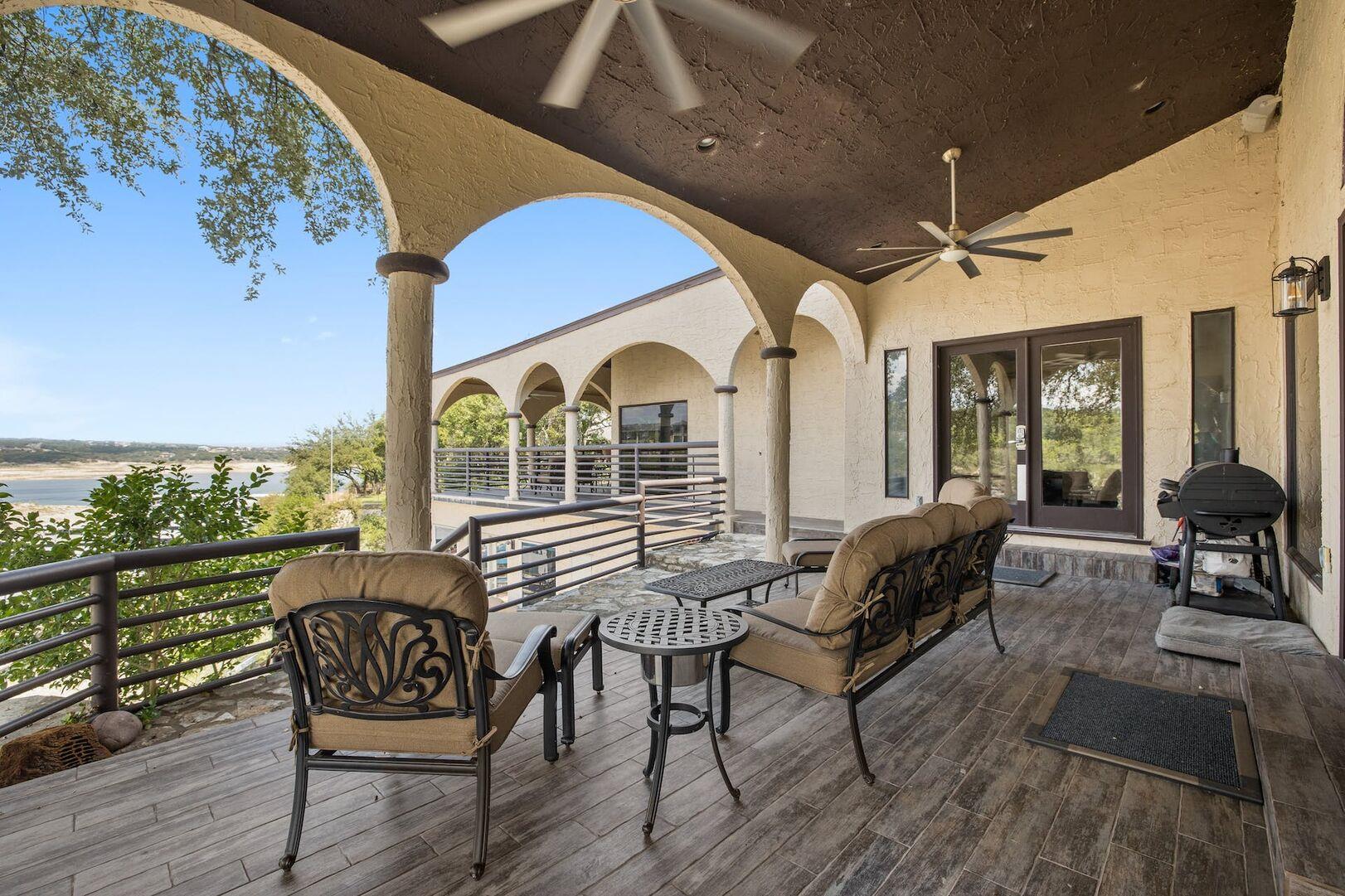 925 Challenger, Lakeway, TX 78734