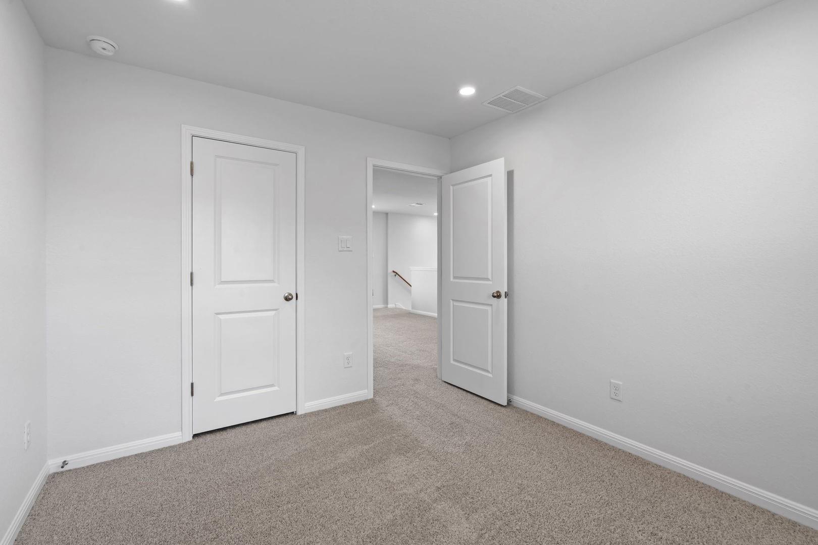 145 Hatari Trl, Jarrell, TX 76537