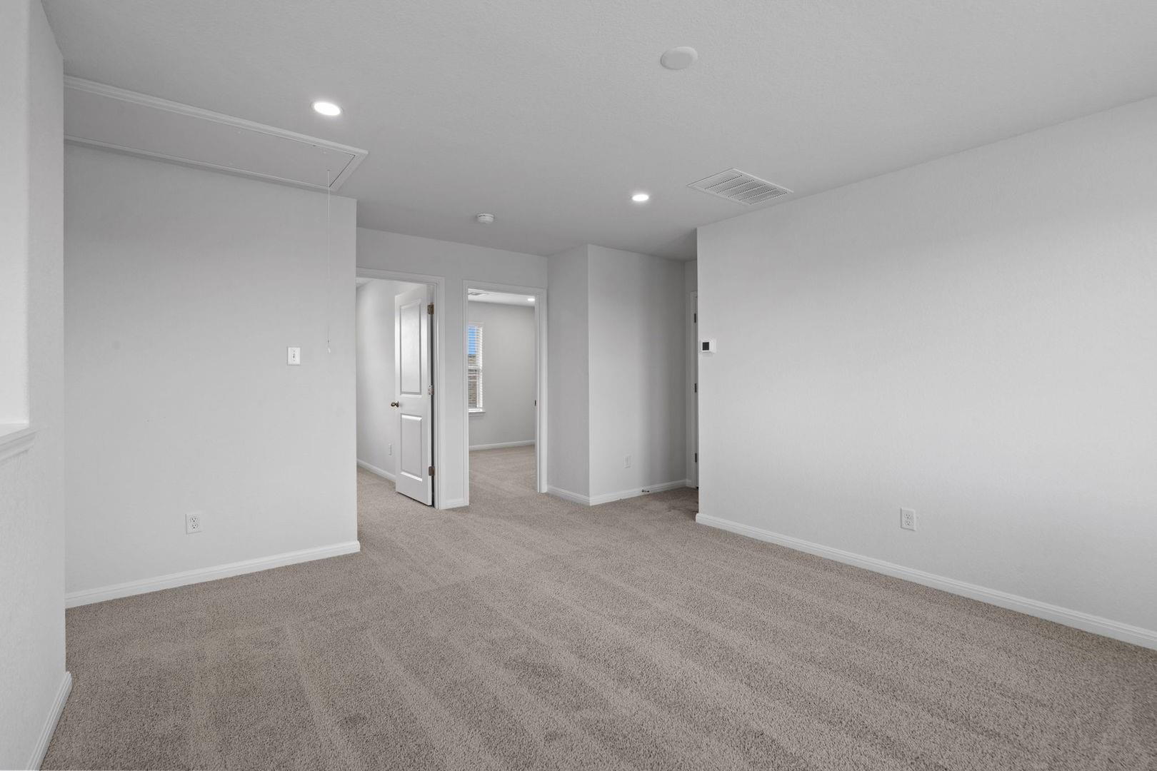 145 Hatari Trl, Jarrell, TX 76537