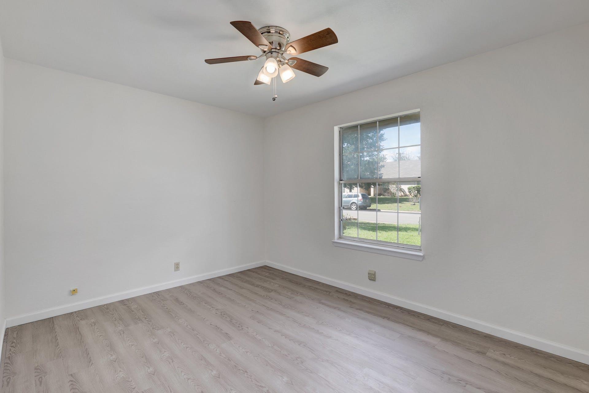 3403 Broken Spoke Trl, Georgetown, TX 78628
