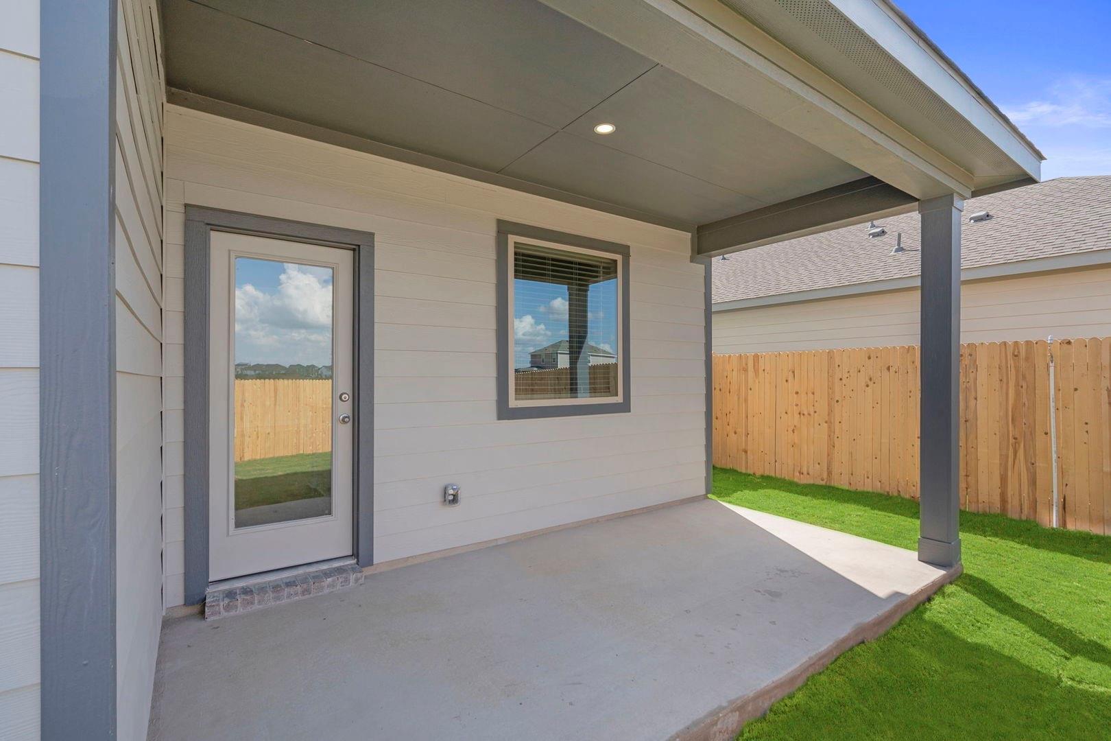 137 Hatari Trl, Jarrell, TX 76537