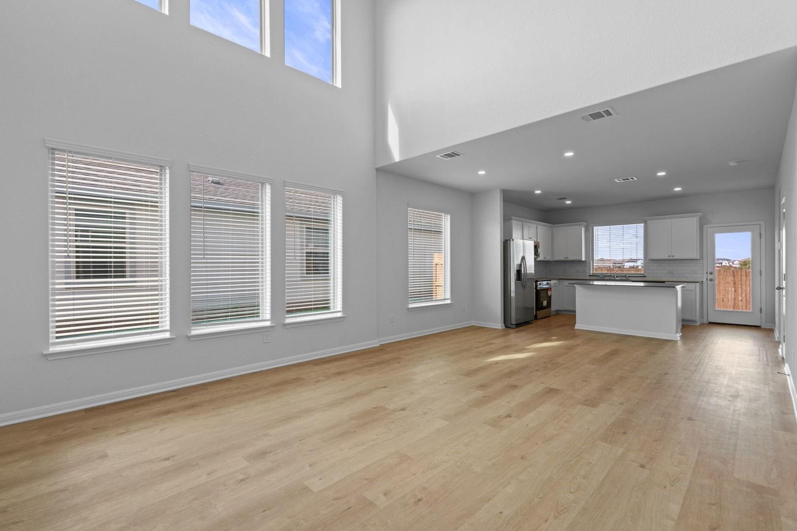 137 Hatari Trl, Jarrell, TX 76537