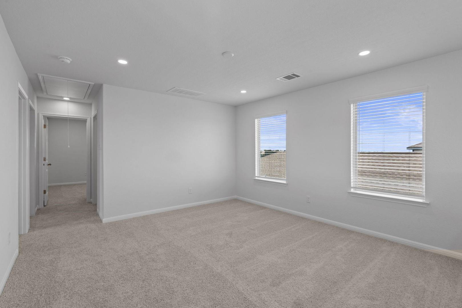 137 Hatari Trl, Jarrell, TX 76537