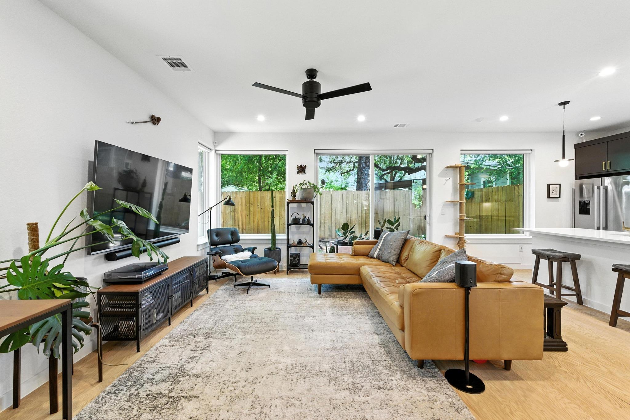 4614 Englewood Dr # 2, Austin, TX 78745