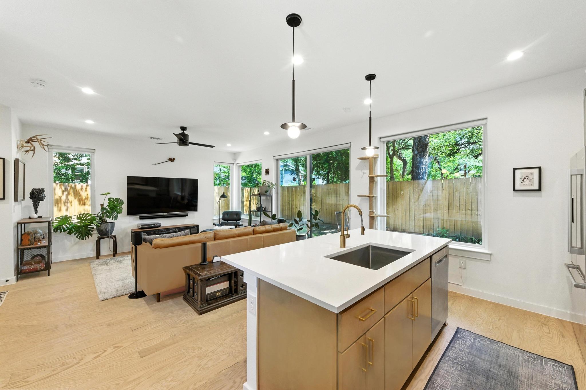 4614 Englewood Dr # 2, Austin, TX 78745