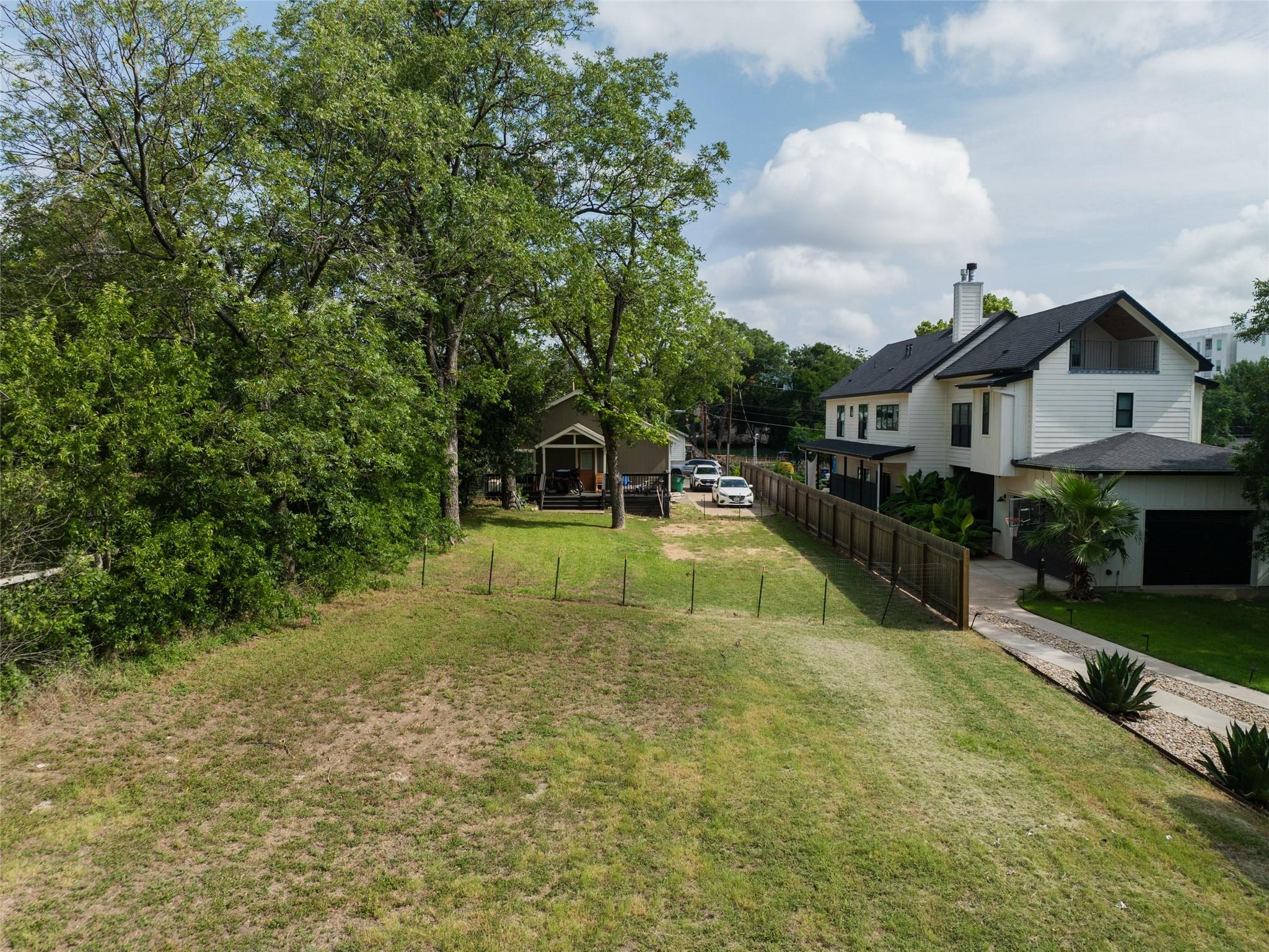 2817 E 22nd St, Austin, TX 78722