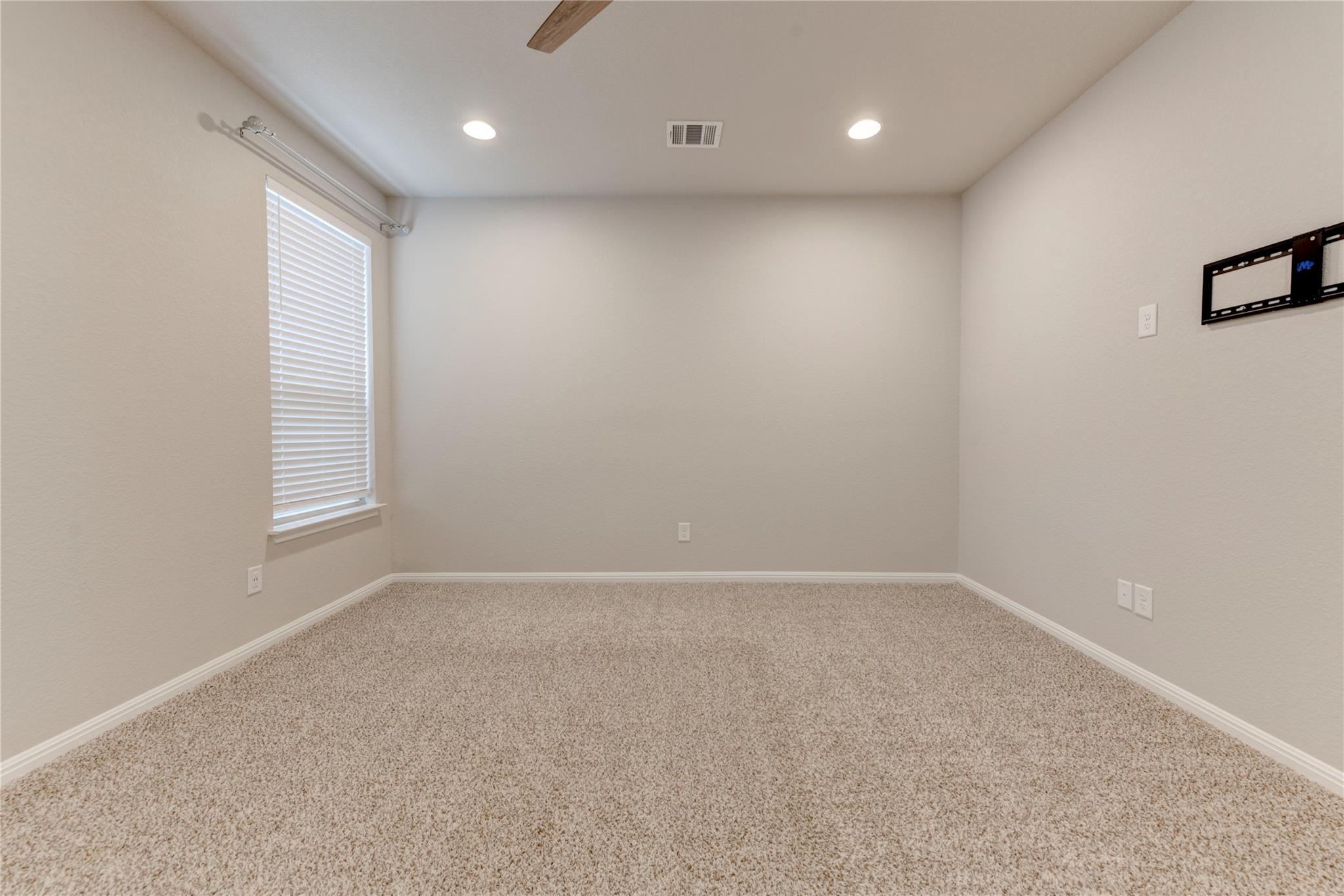 153 Nogalito Way, Leander, TX 78641