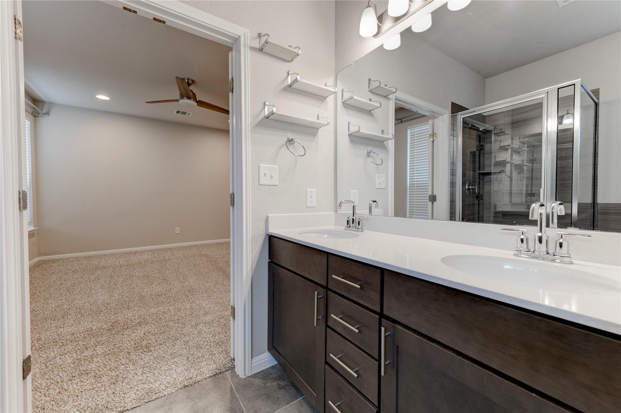 153 Nogalito Way, Leander, TX 78641