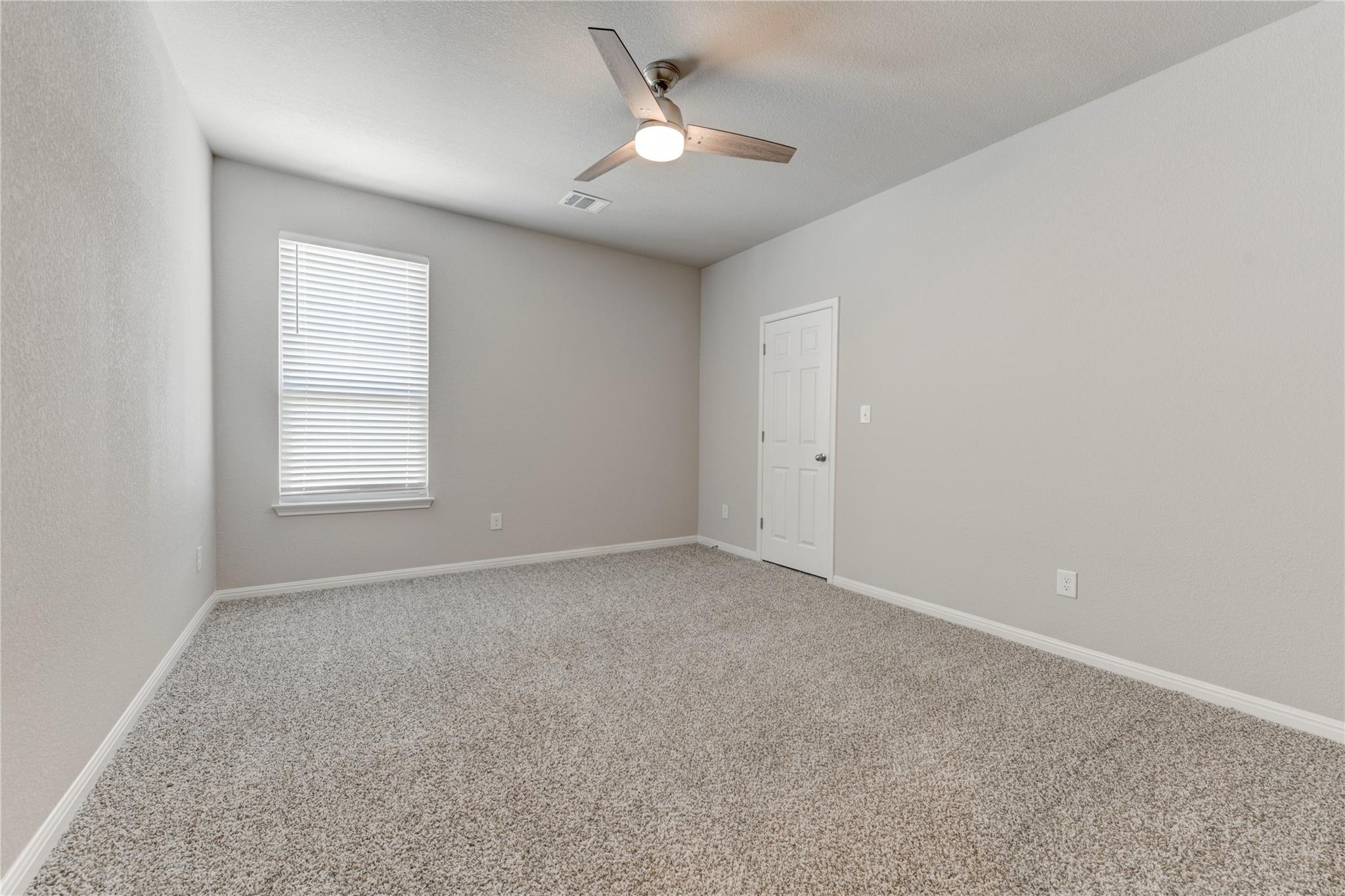 153 Nogalito Way, Leander, TX 78641