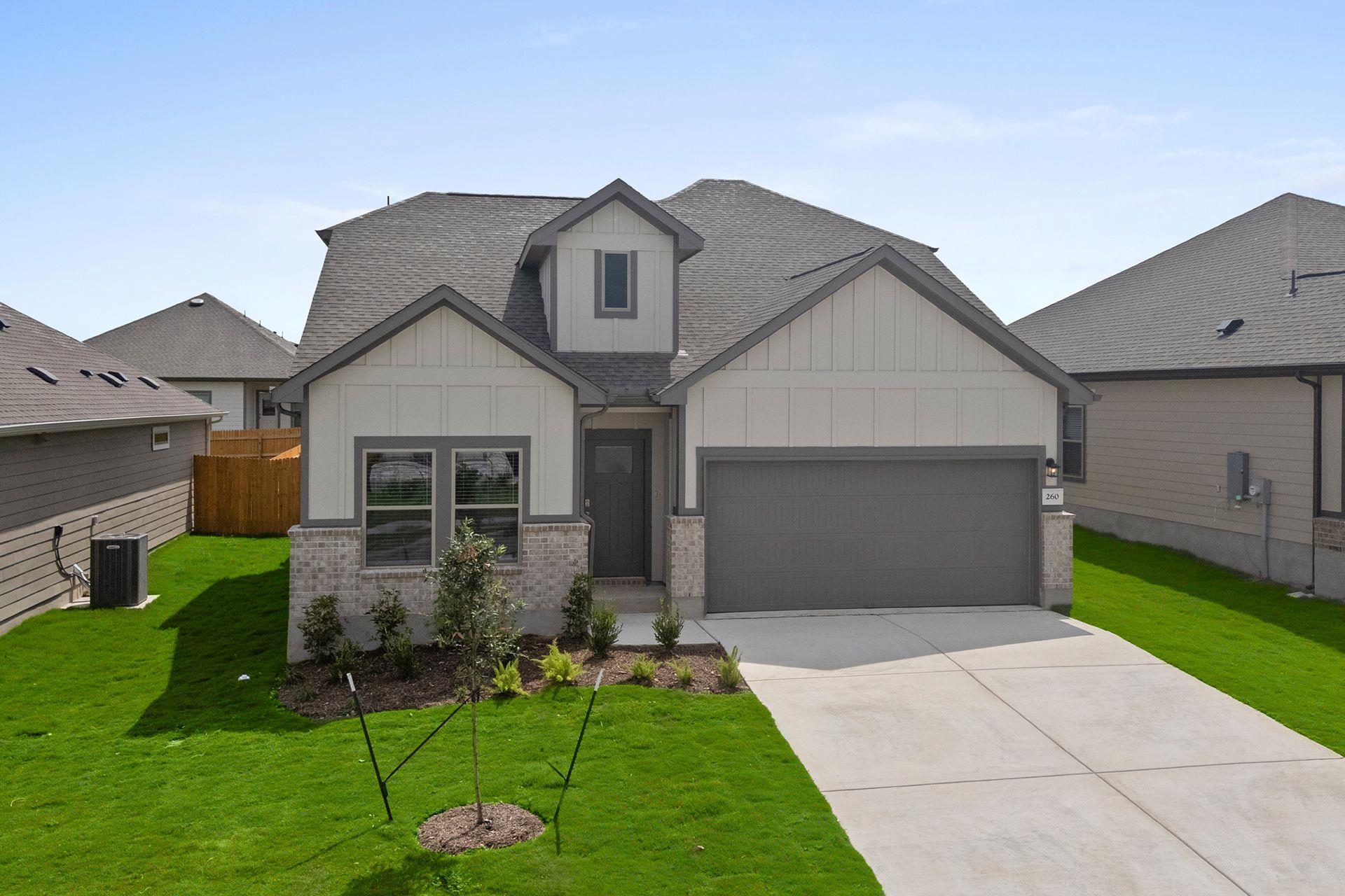 260 Little Green Trl, Jarrell, TX 76537