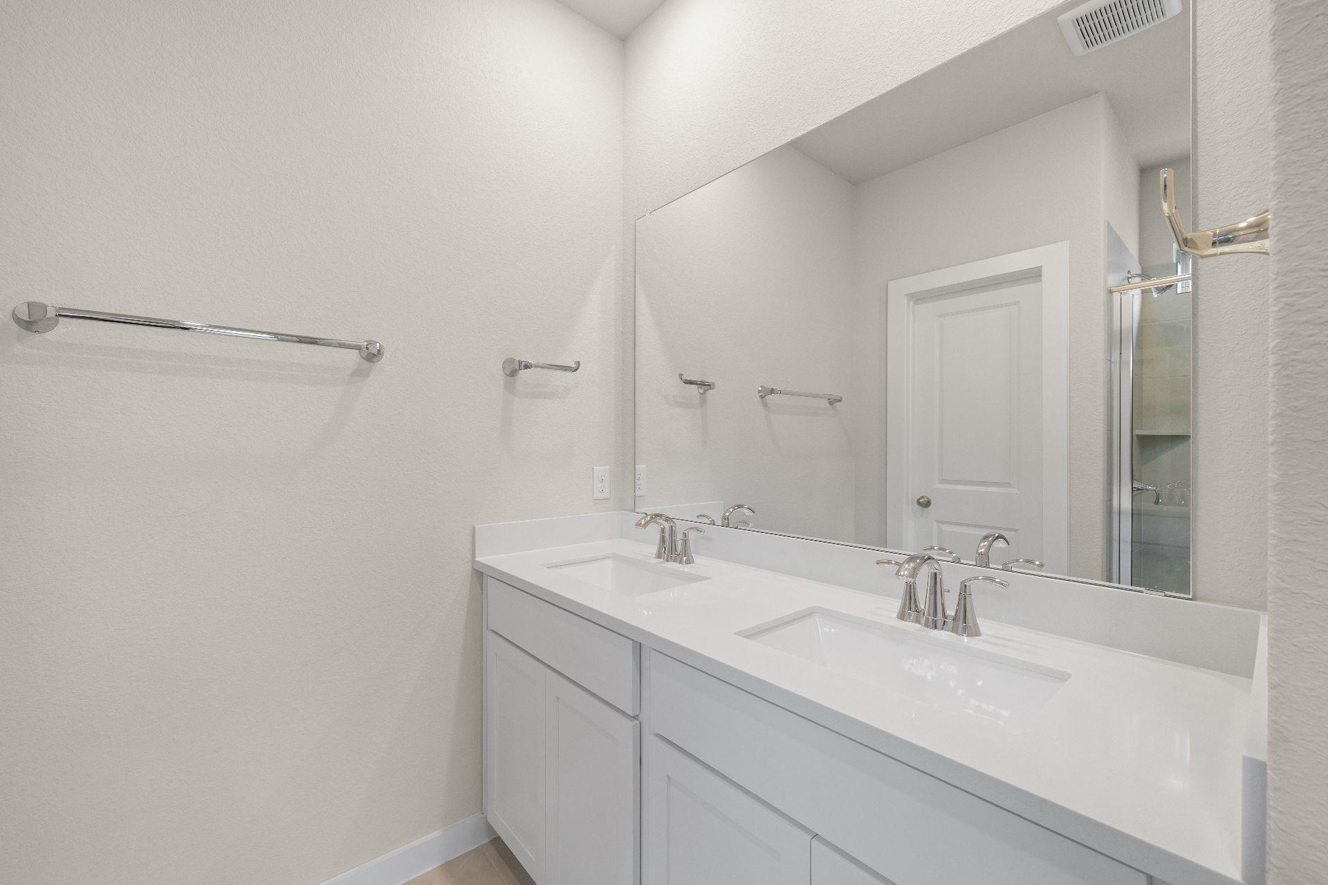 260 Little Green Trl, Jarrell, TX 76537