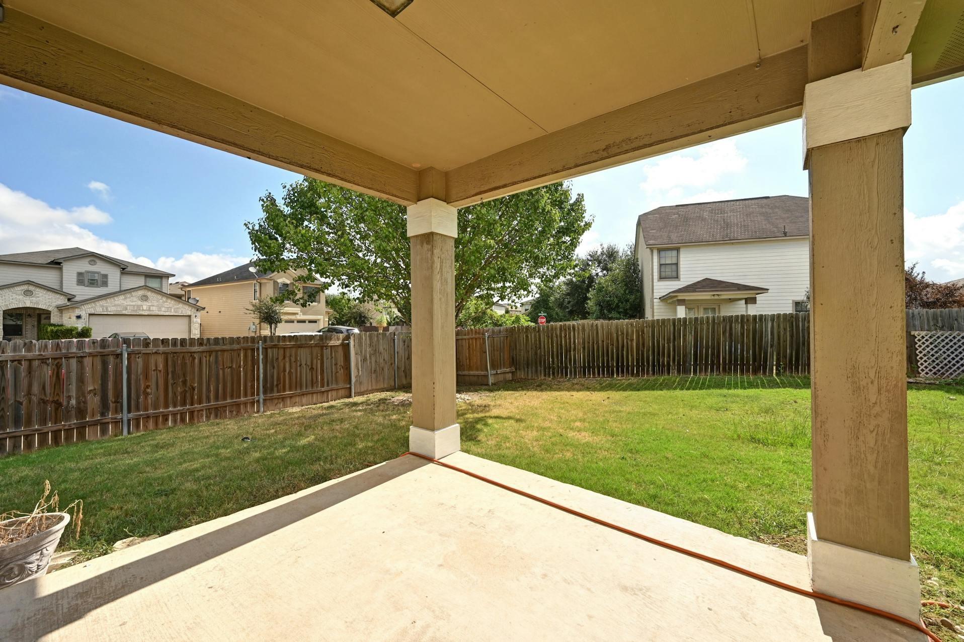 8901 Cornish Hen Cv, Austin, TX 78747