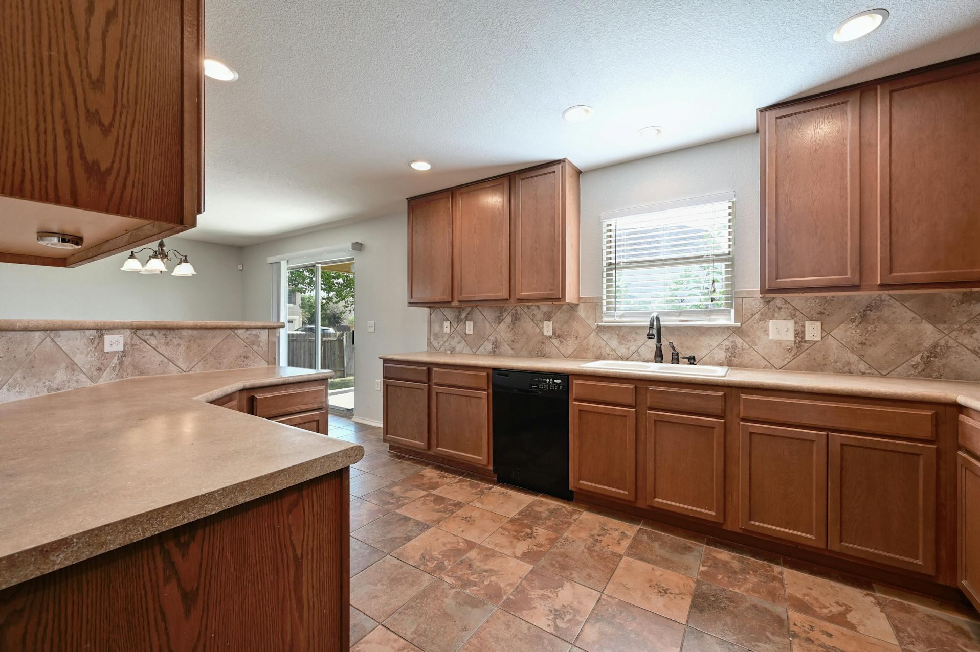 8901 Cornish Hen Cv, Austin, TX 78747