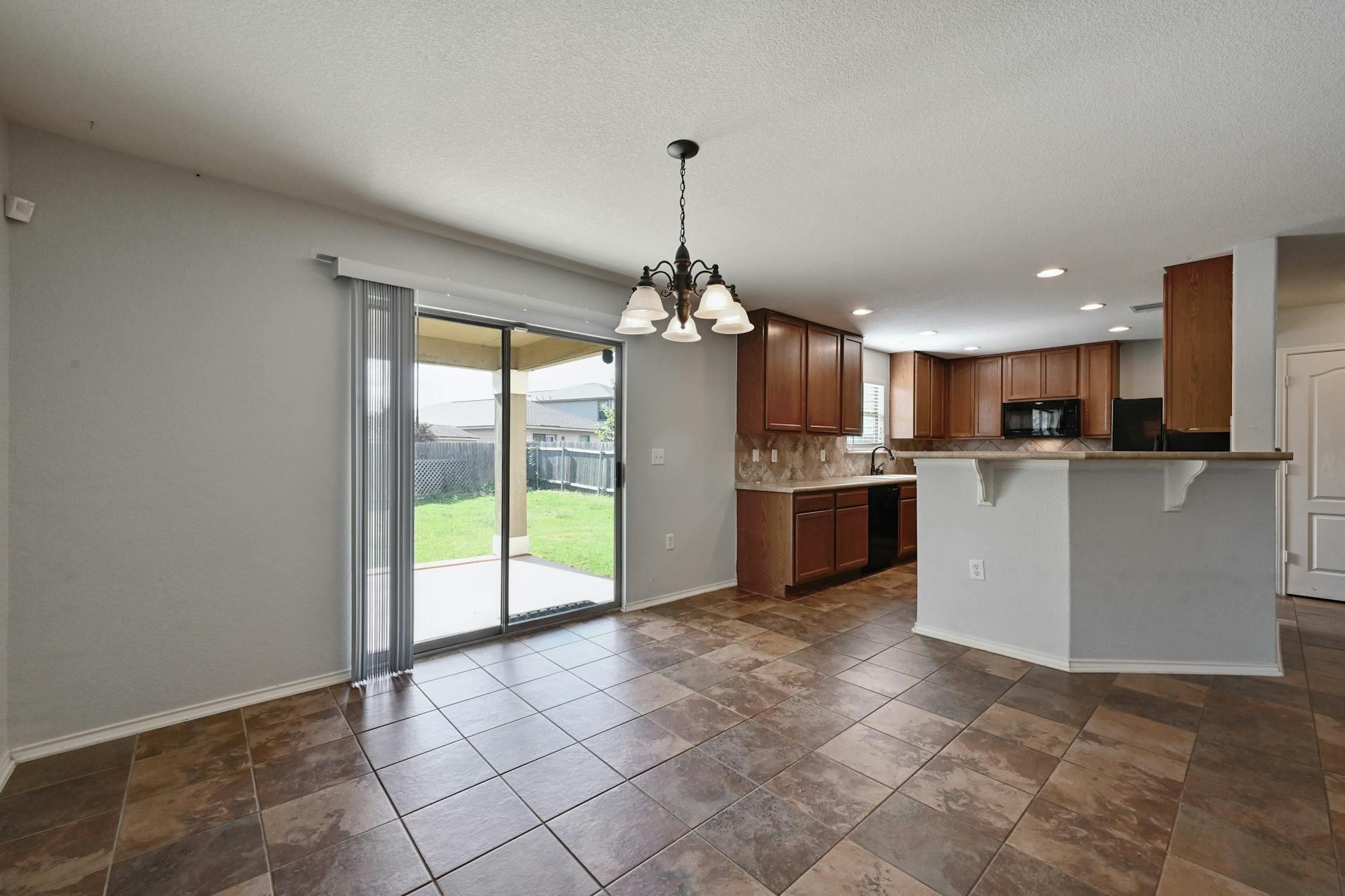 8901 Cornish Hen Cv, Austin, TX 78747