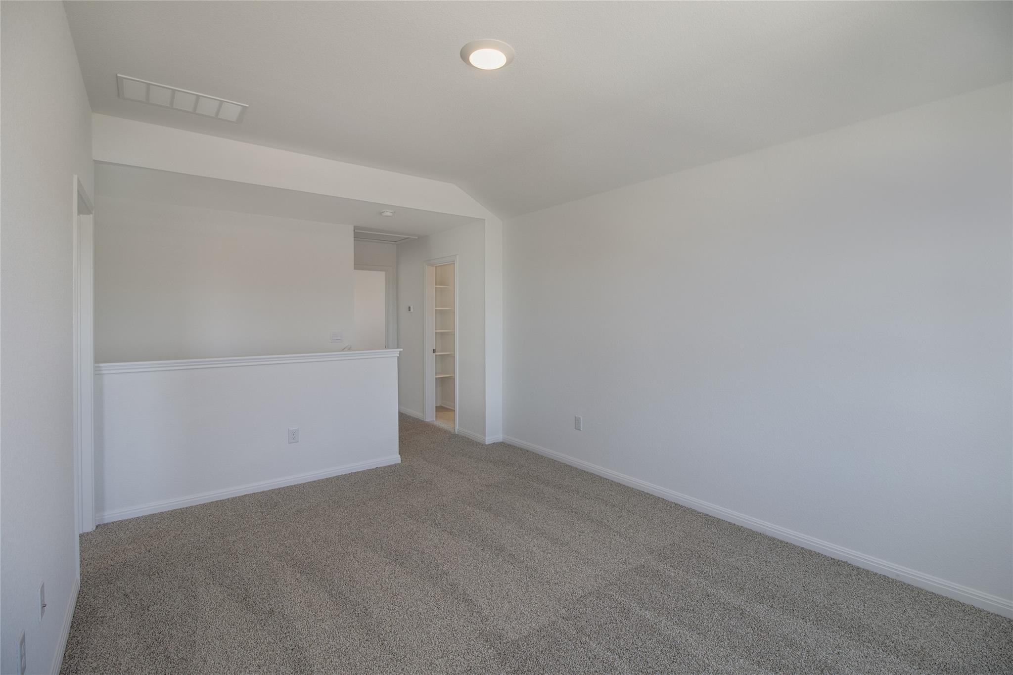 411 Mustang Lake Cir, Buda, TX 78610