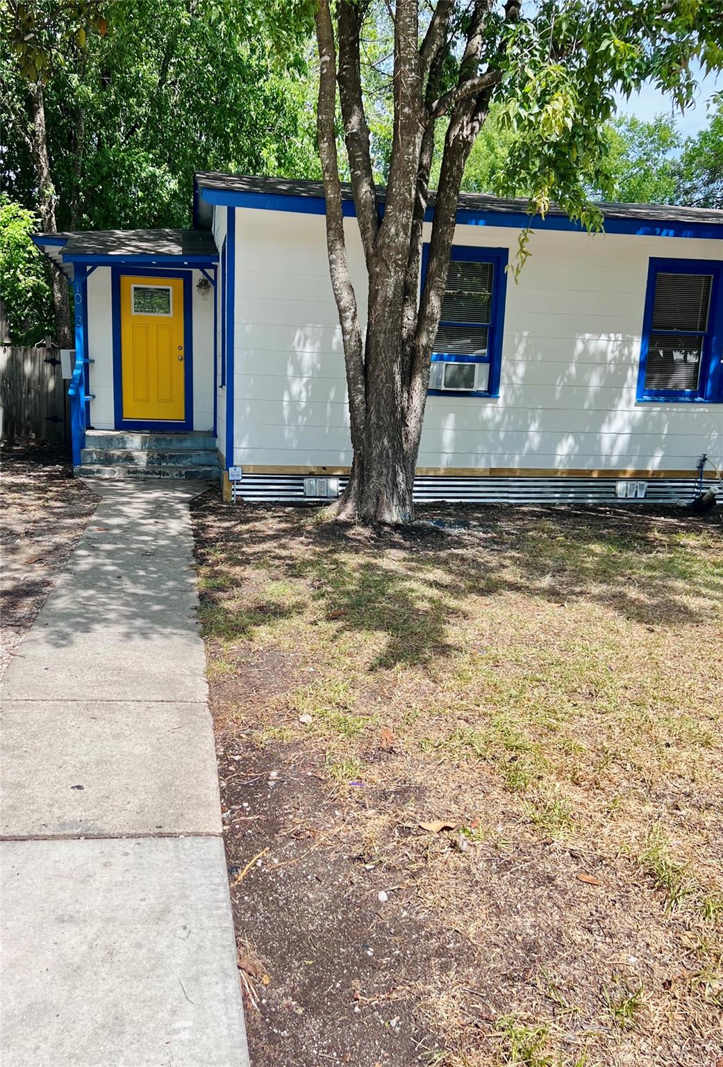 1013 Haynes St # 15, San Marcos, TX 78666
